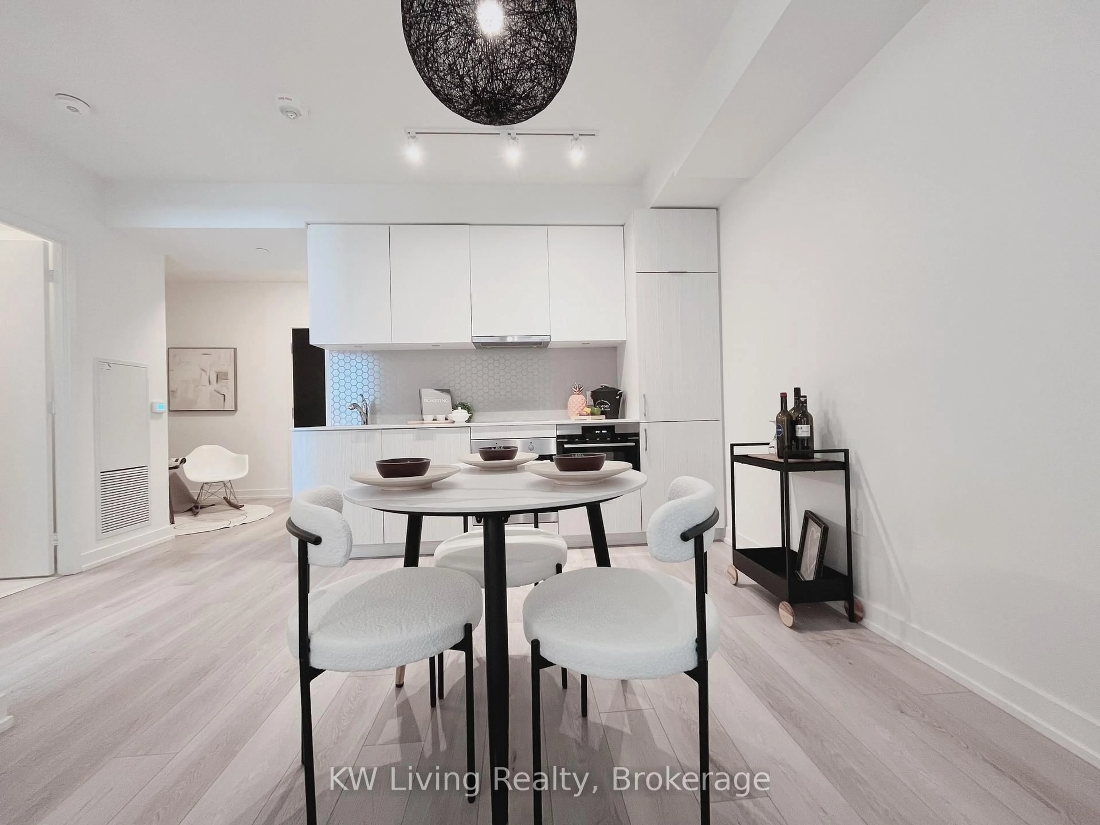 Unknown for 158 Front St #417, Toronto Ontario M5A 0K9