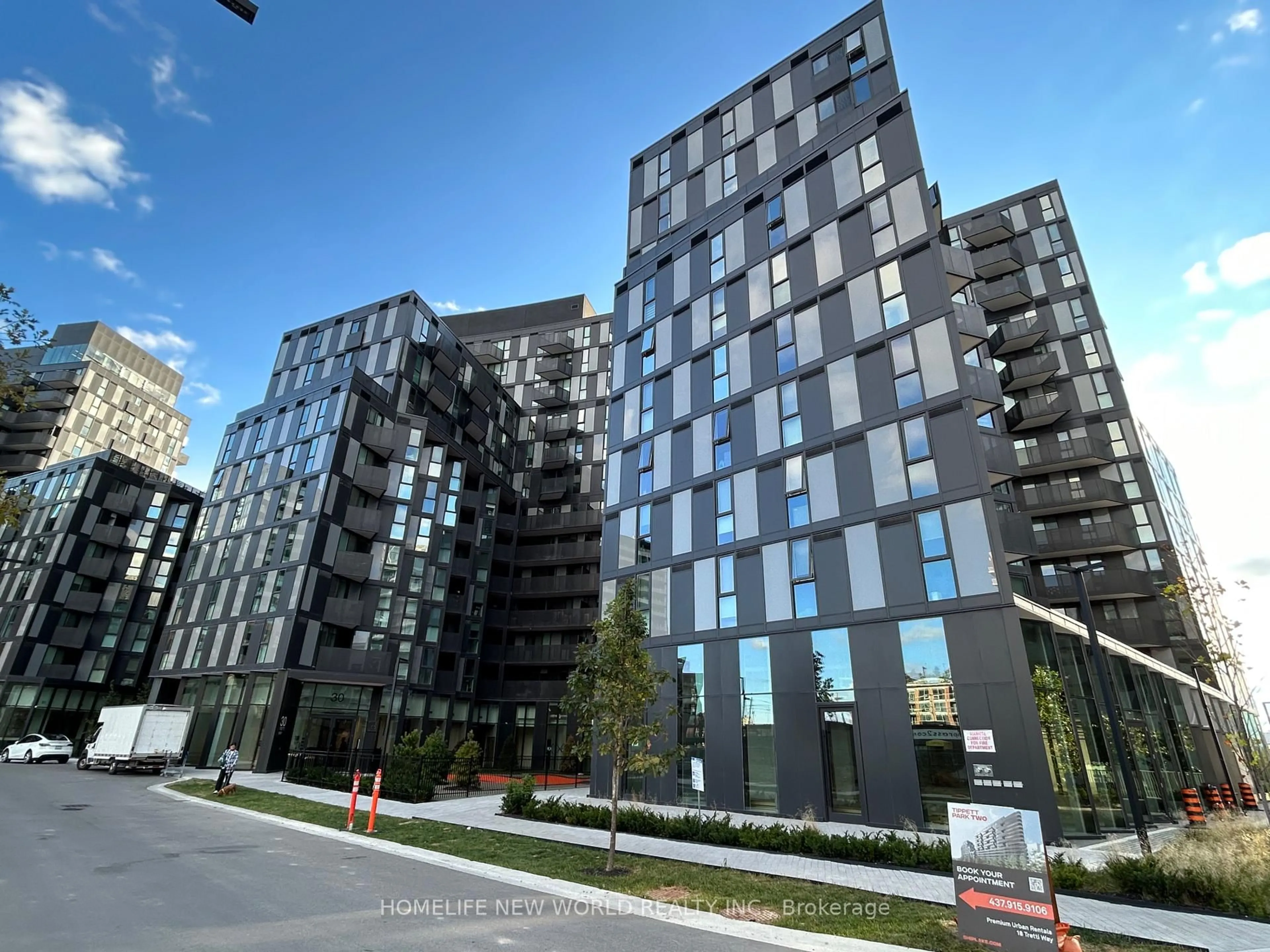 Unknown for 30 Tretti Way #611, Toronto Ontario M3H 0E3