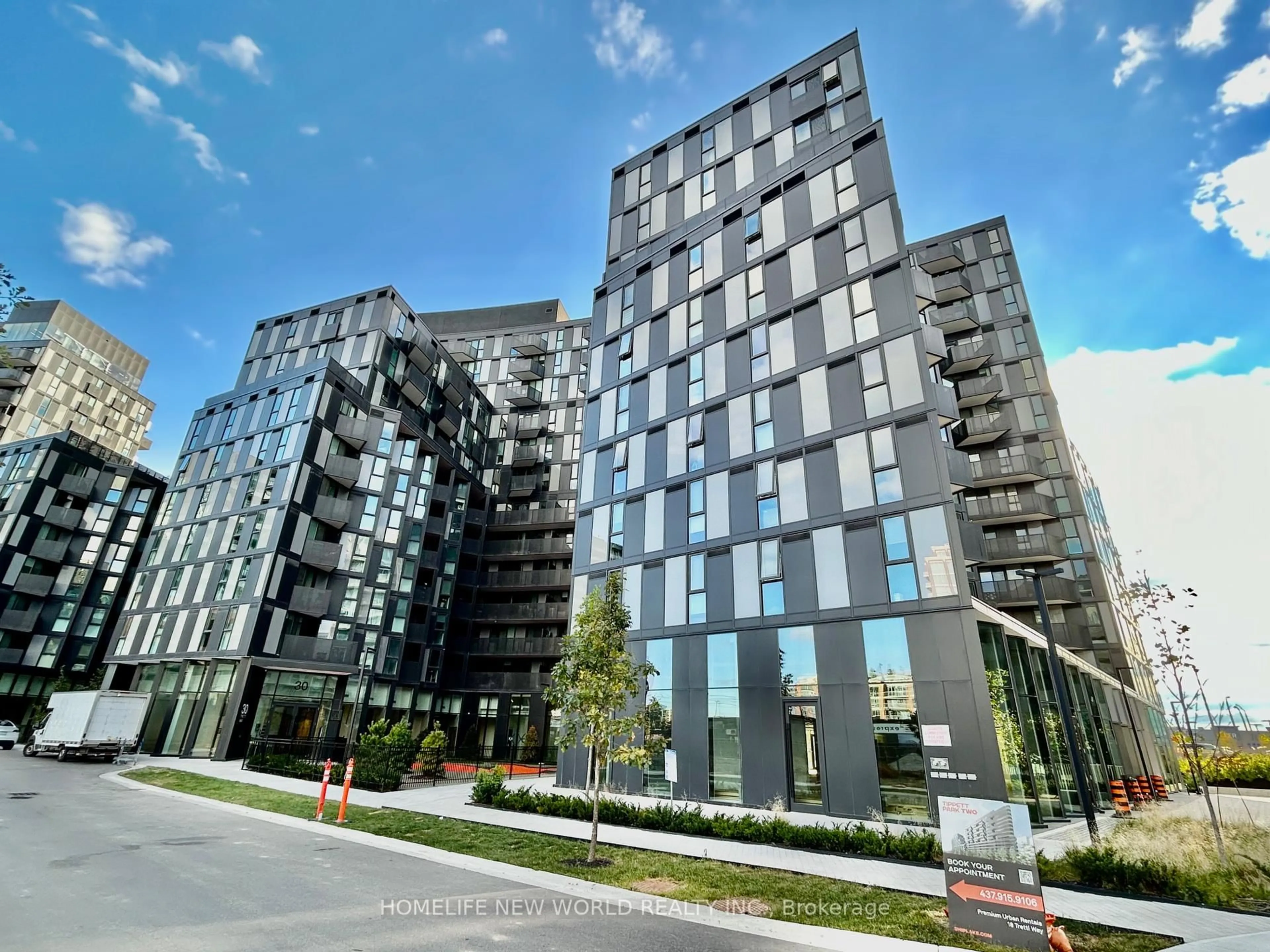Unknown for 30 Tretti Way #611, Toronto Ontario M3H 0E3