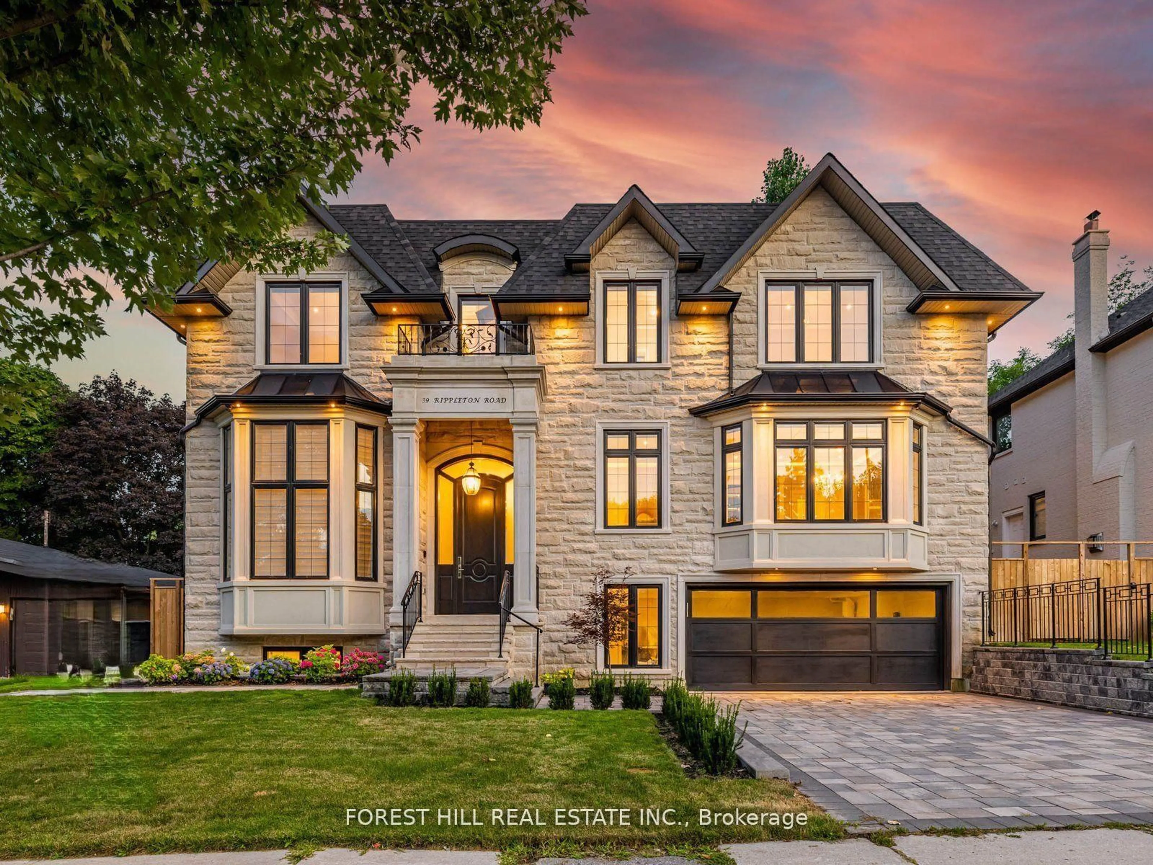 Home with brick exterior material, street for 39 Rippleton Rd, Toronto Ontario M3B 1H4