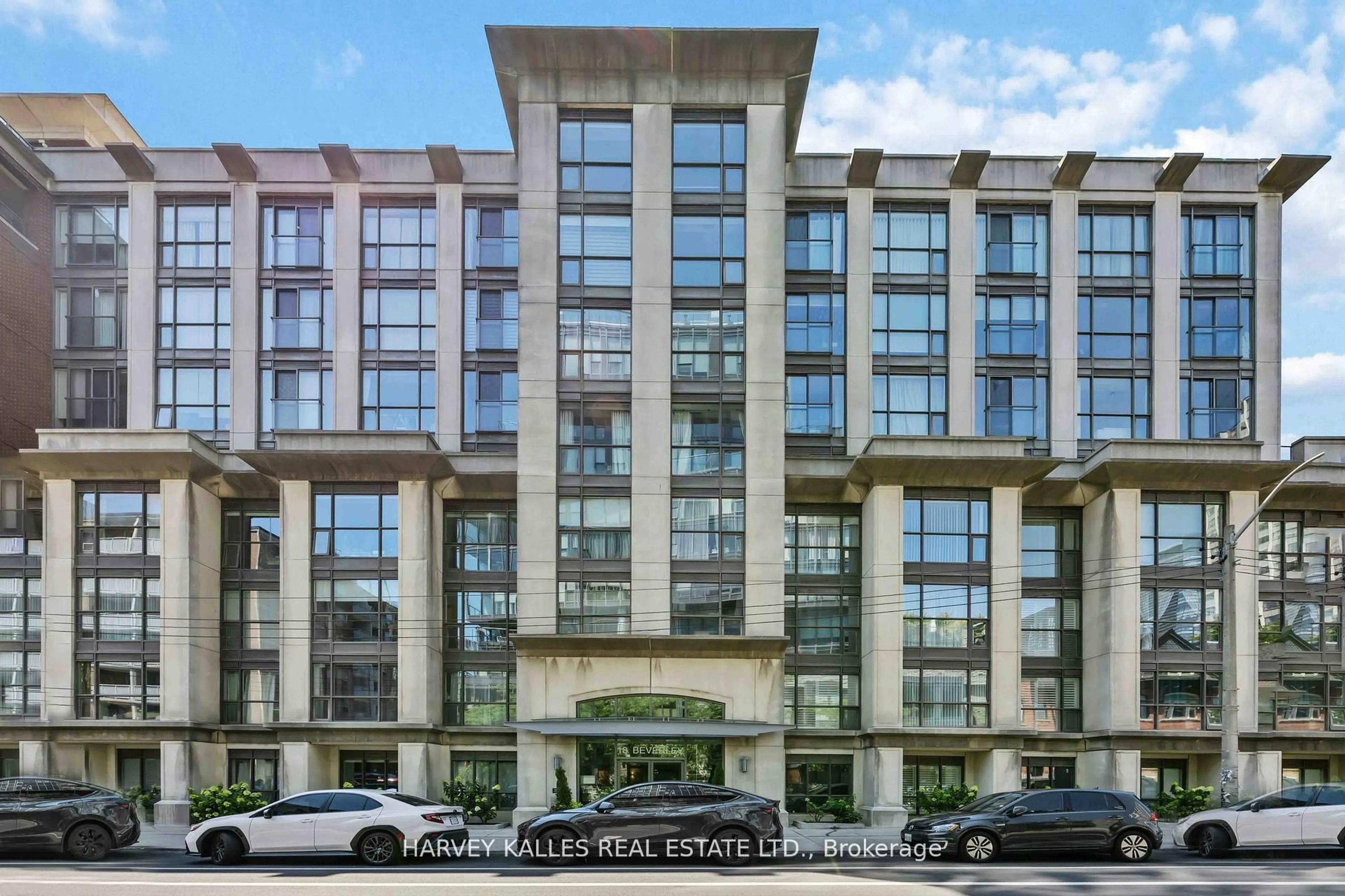 Indoor foyer for 18 Beverley St #416, Toronto Ontario M5T 3L2