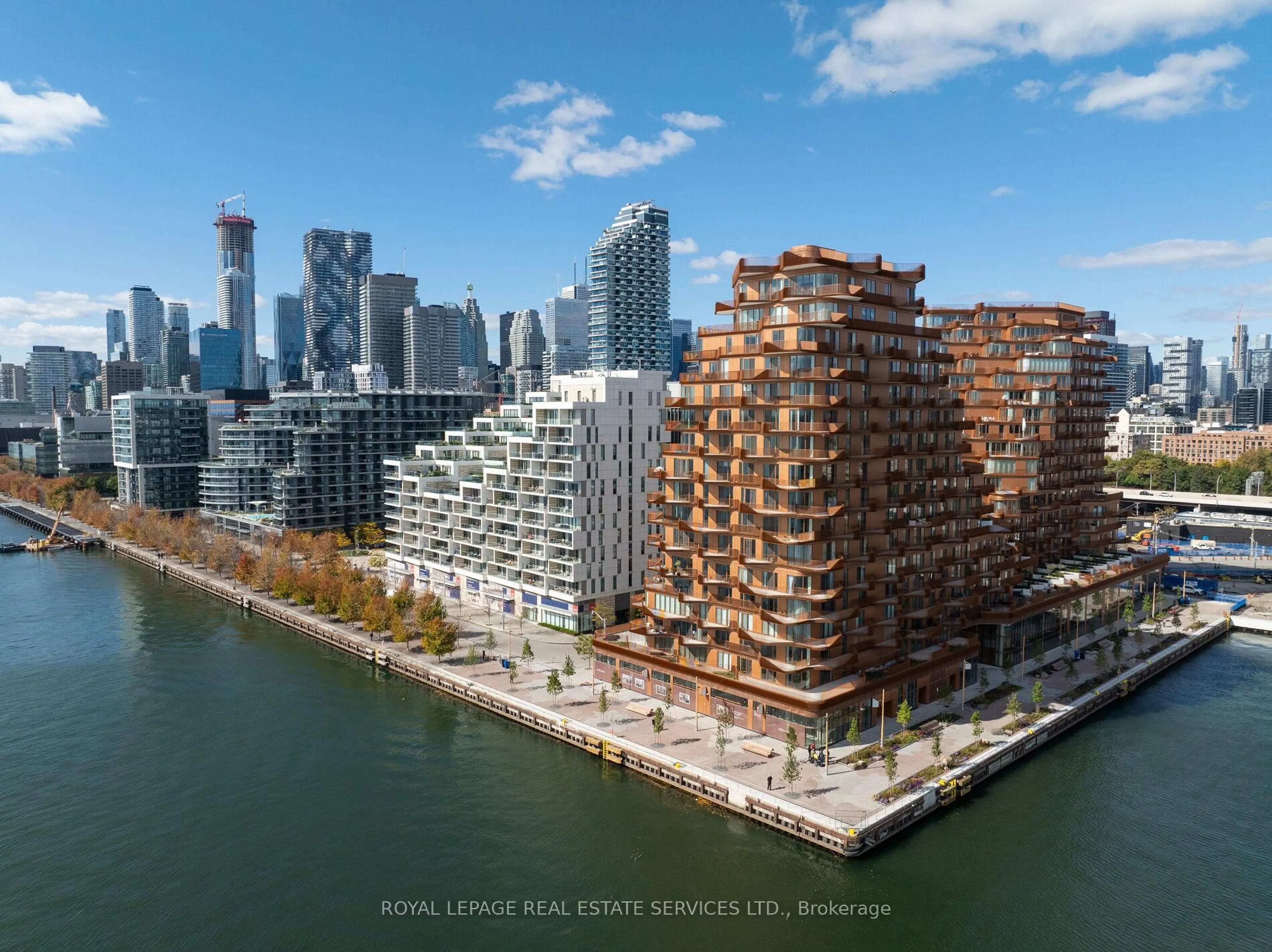 A pic from outside/outdoor area/front of a property/back of a property/a pic from drone, water/lake/river/ocean view for 155 Merchants' Wharf #912, Toronto Ontario M5A 0Y4