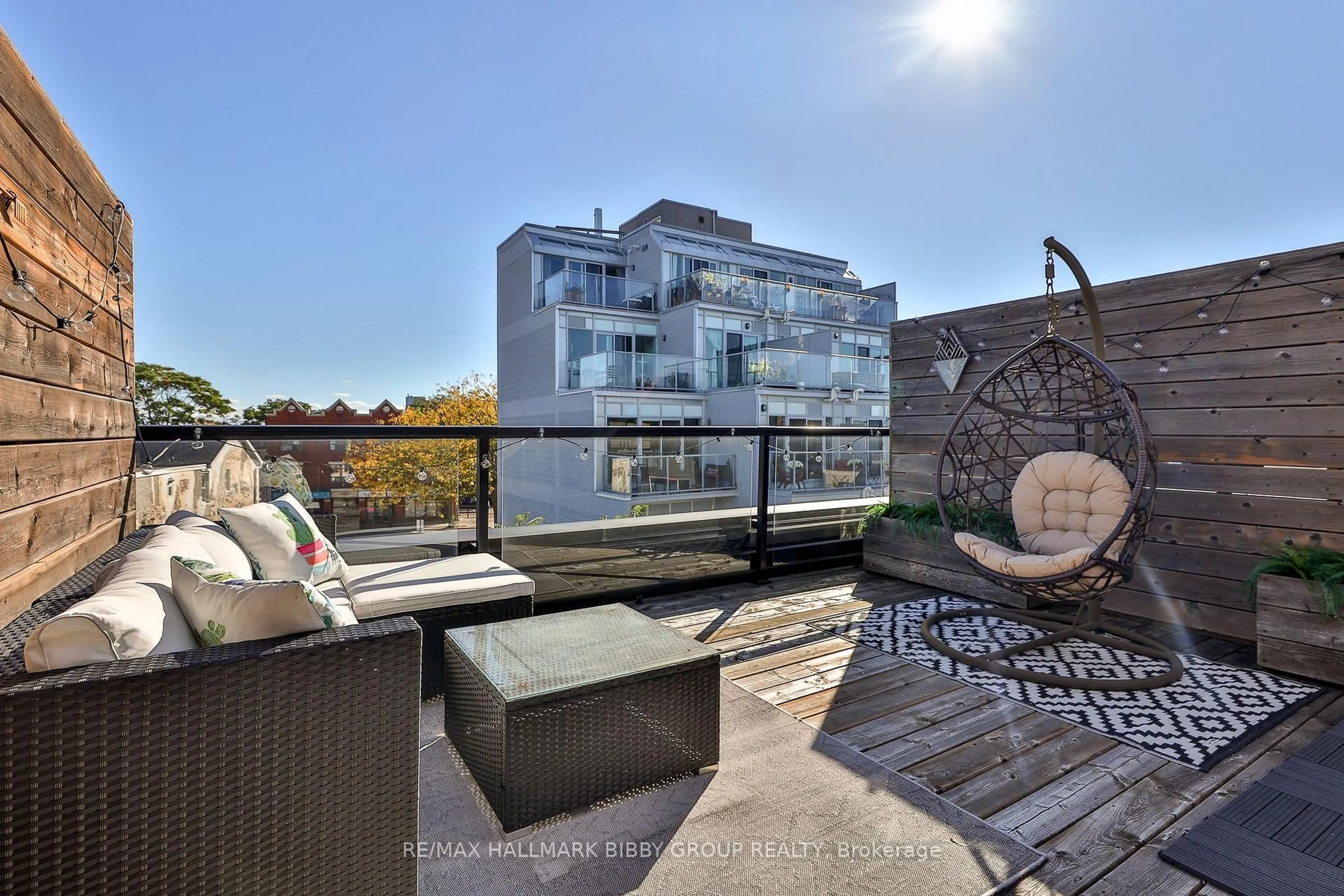 Balcony in the apartment, unknown for 284 Brock Ave #20, Toronto Ontario M6K 2M4