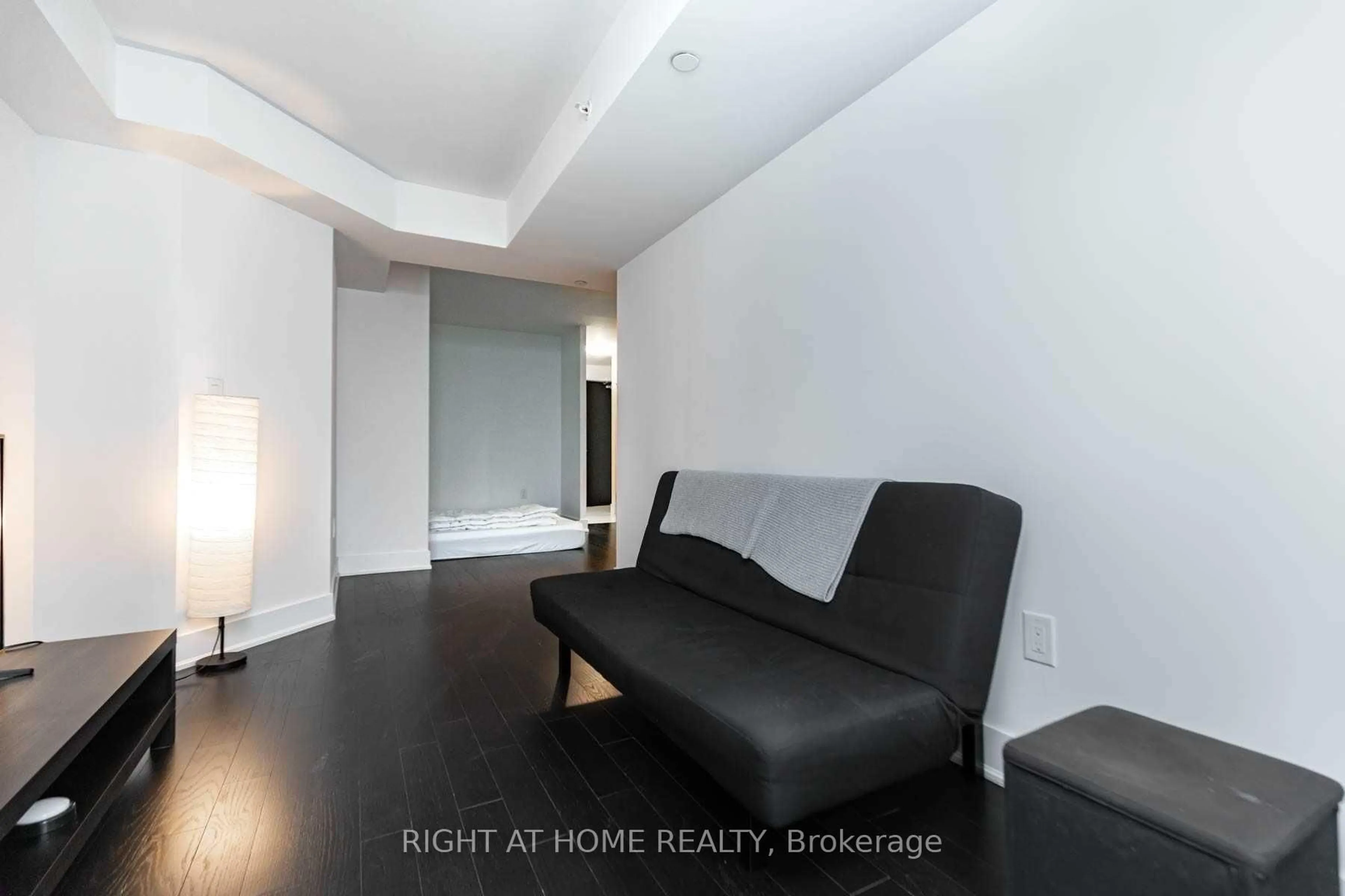 A pic of a room for 955 Bay St #1518, Toronto Ontario M5S 0C6