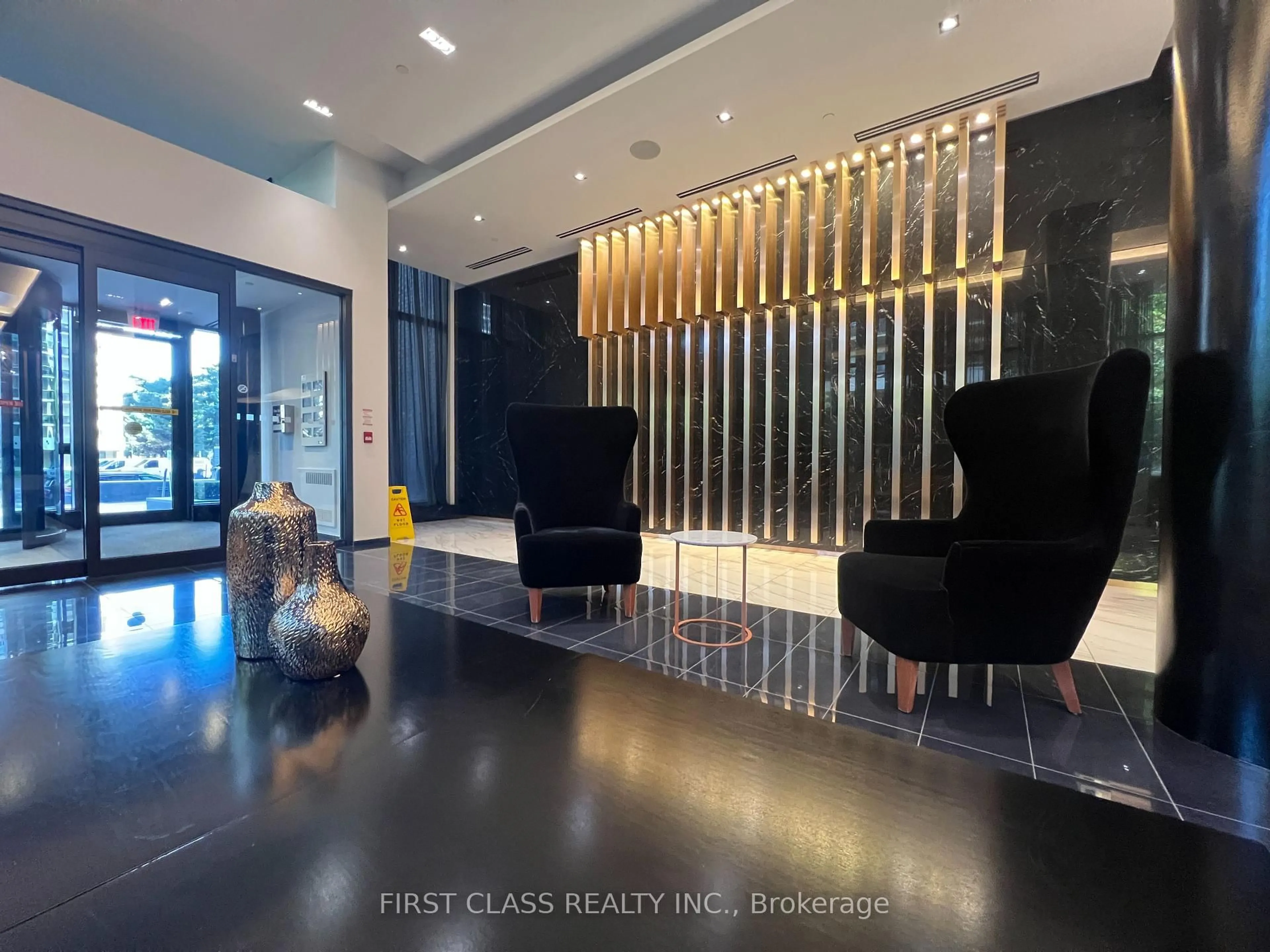 Lobby for 101 Erskine Ave #806, Toronto Ontario M4P 0C5