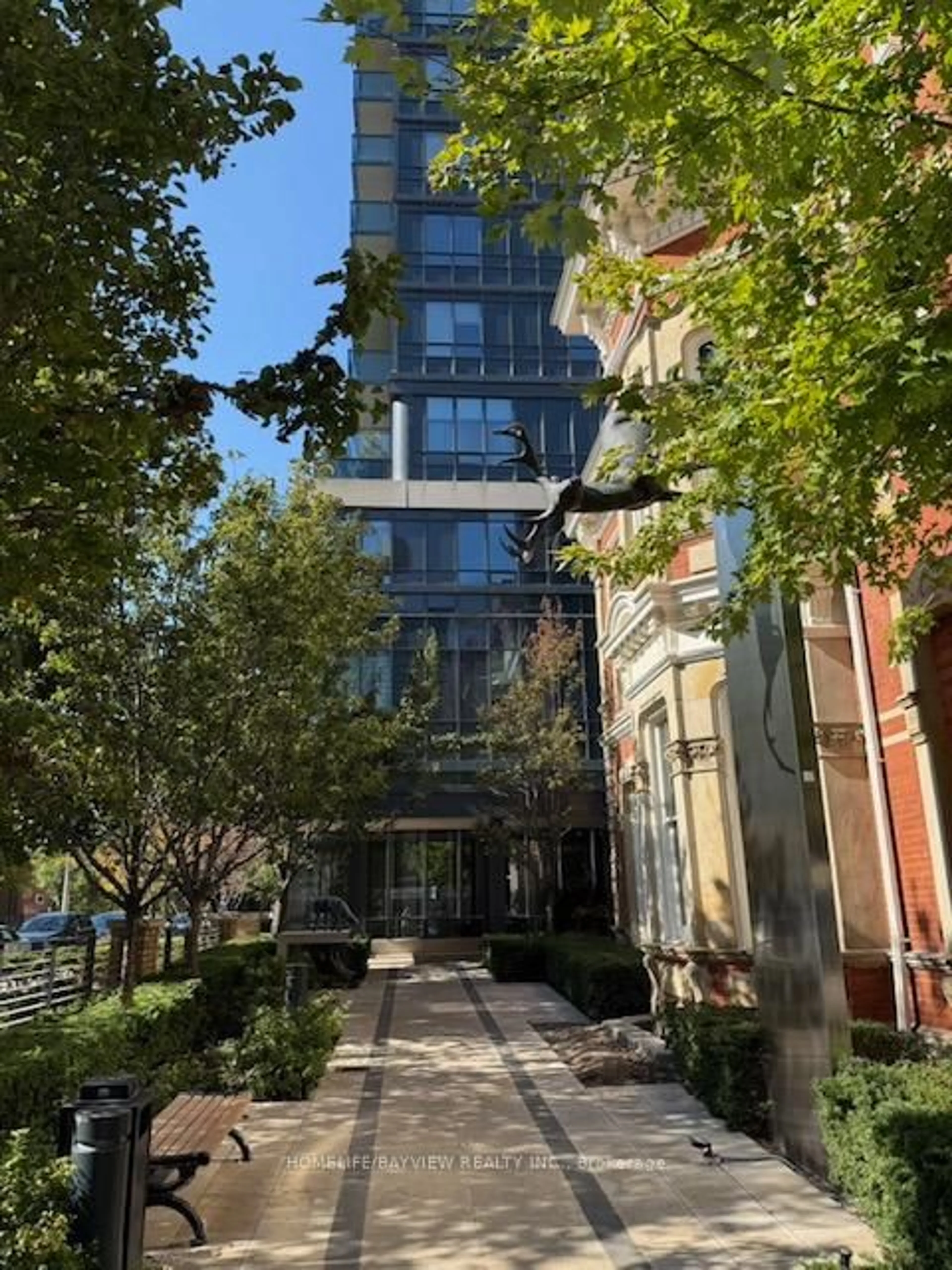 Unknown for 28 LINDEN St #605, Toronto Ontario M4Y 0A4