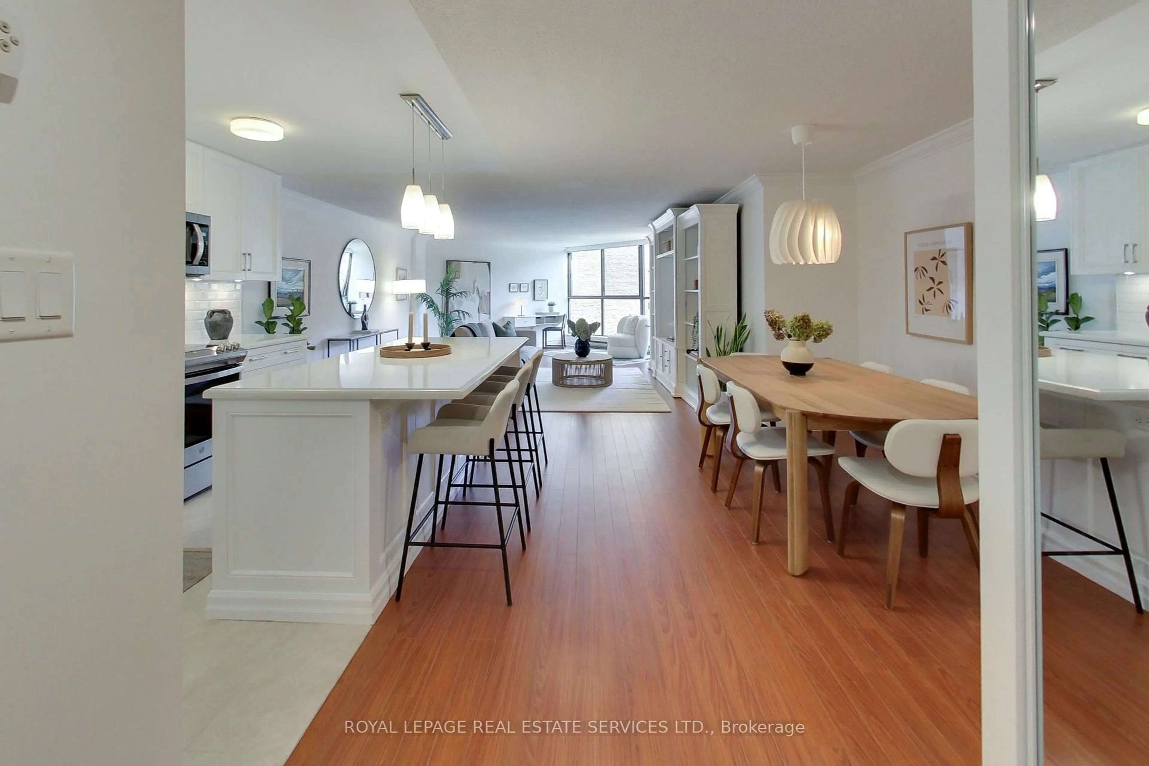 Open concept kitchen, unknown for 35 Church St #415, Toronto Ontario M5E 1T3