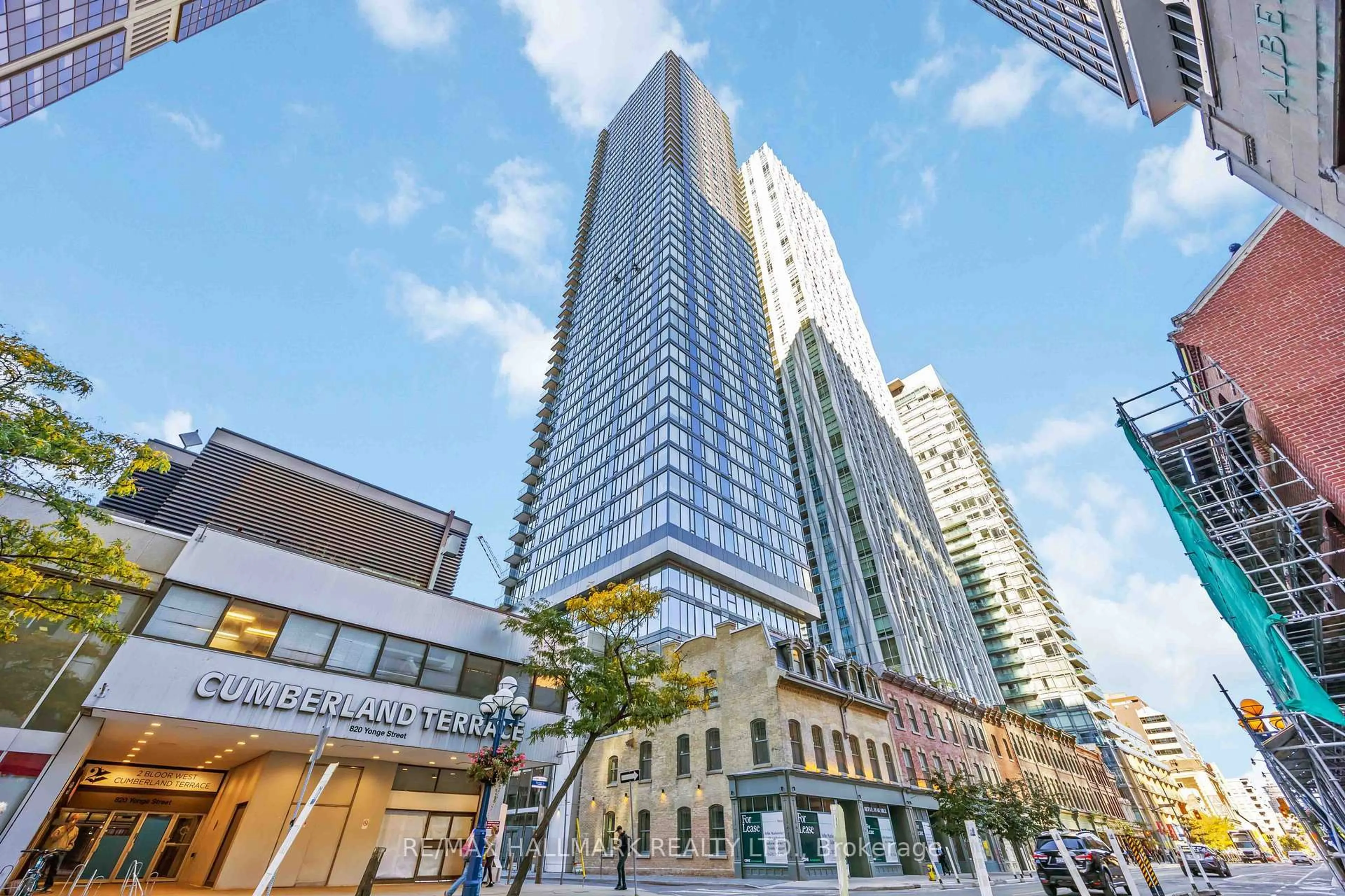 Unknown for 8 Cumberland St #1403, Toronto Ontario M4W 0B6