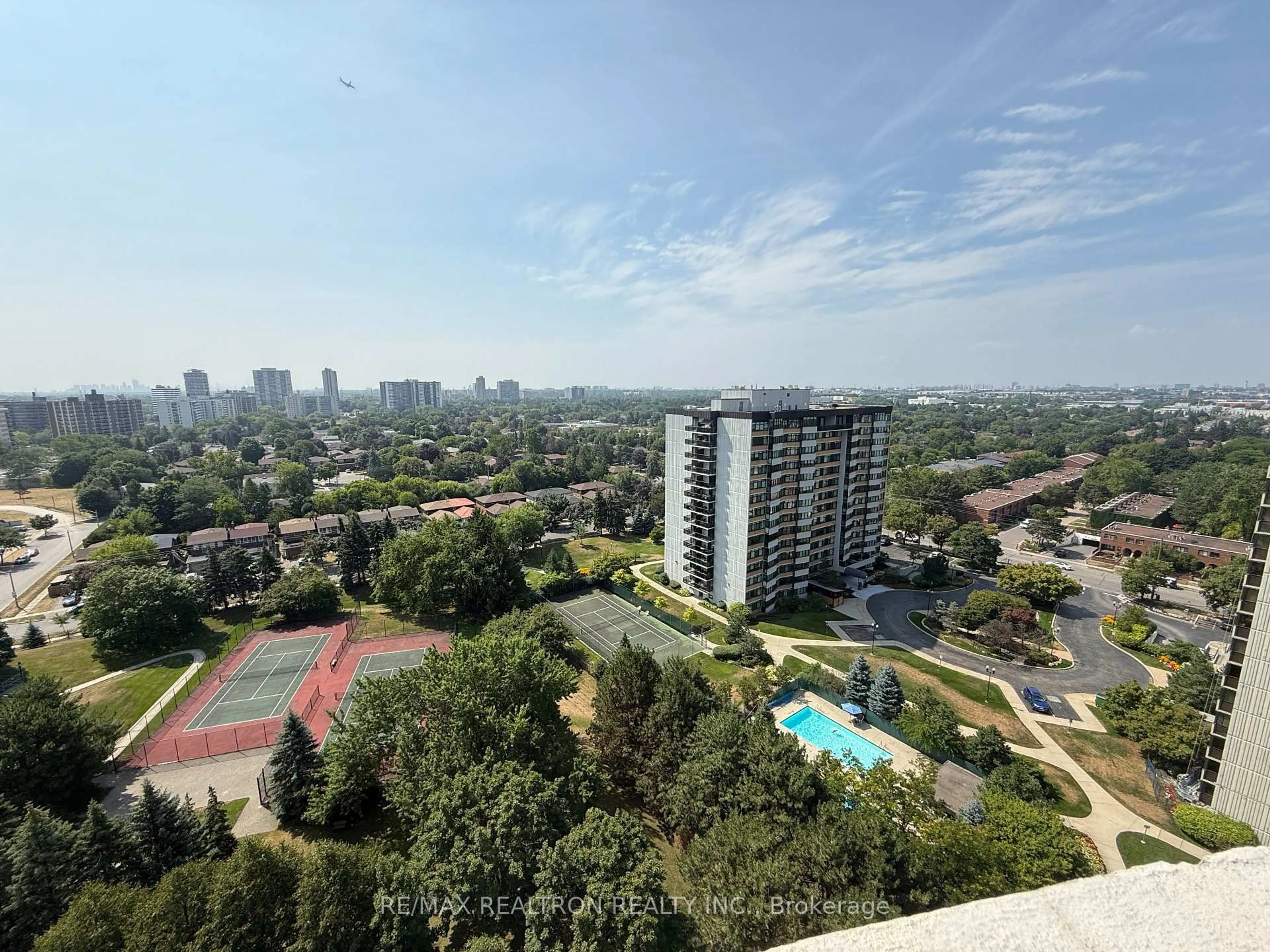 A pic from outside/outdoor area/front of a property/back of a property/a pic from drone, city buildings view from balcony for 1131 Steeles Ave #PH104, Toronto Ontario M2R 3W8