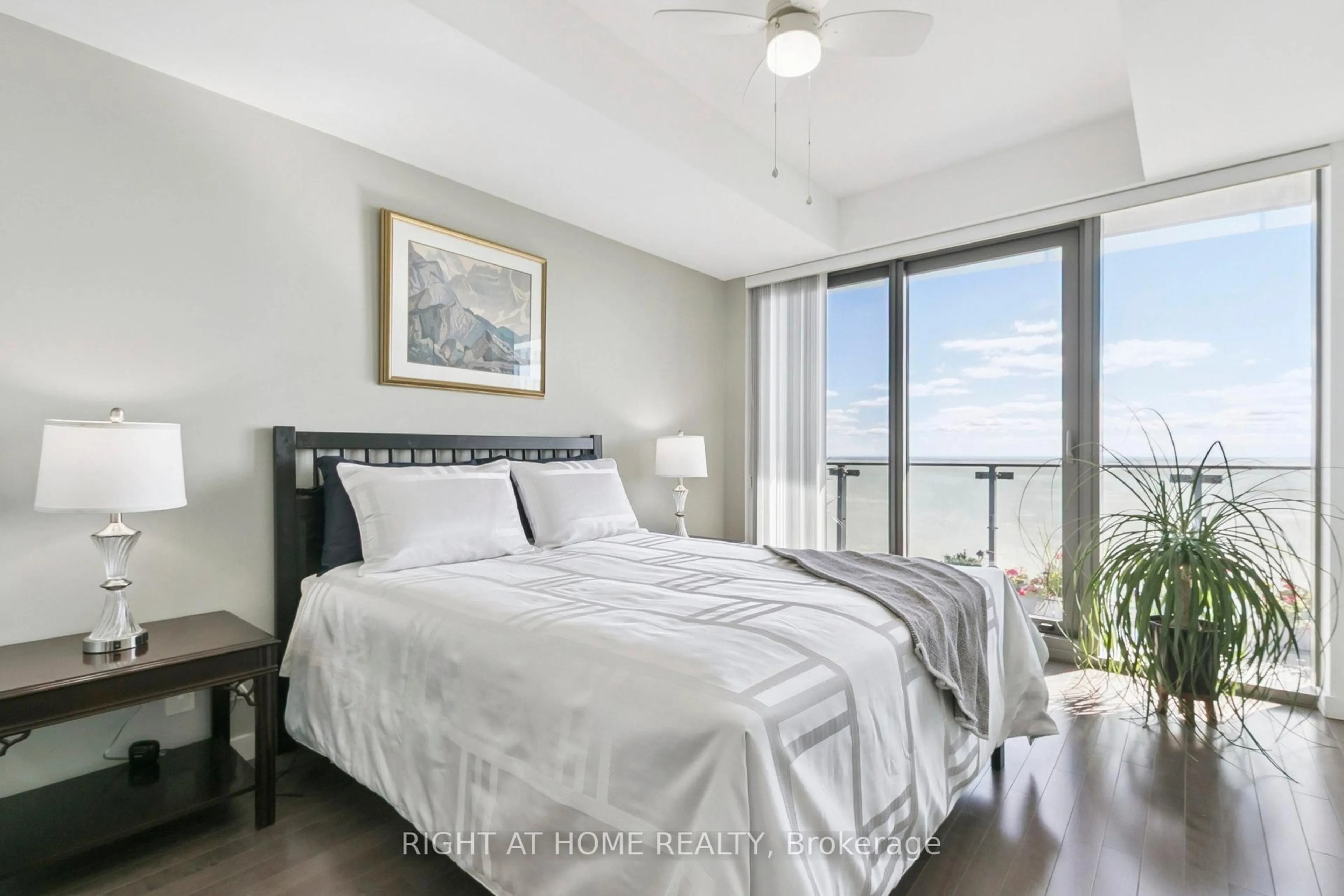 Bedroom with bed, unknown for 390 Cherry St #3207, Toronto Ontario M5A 0E2