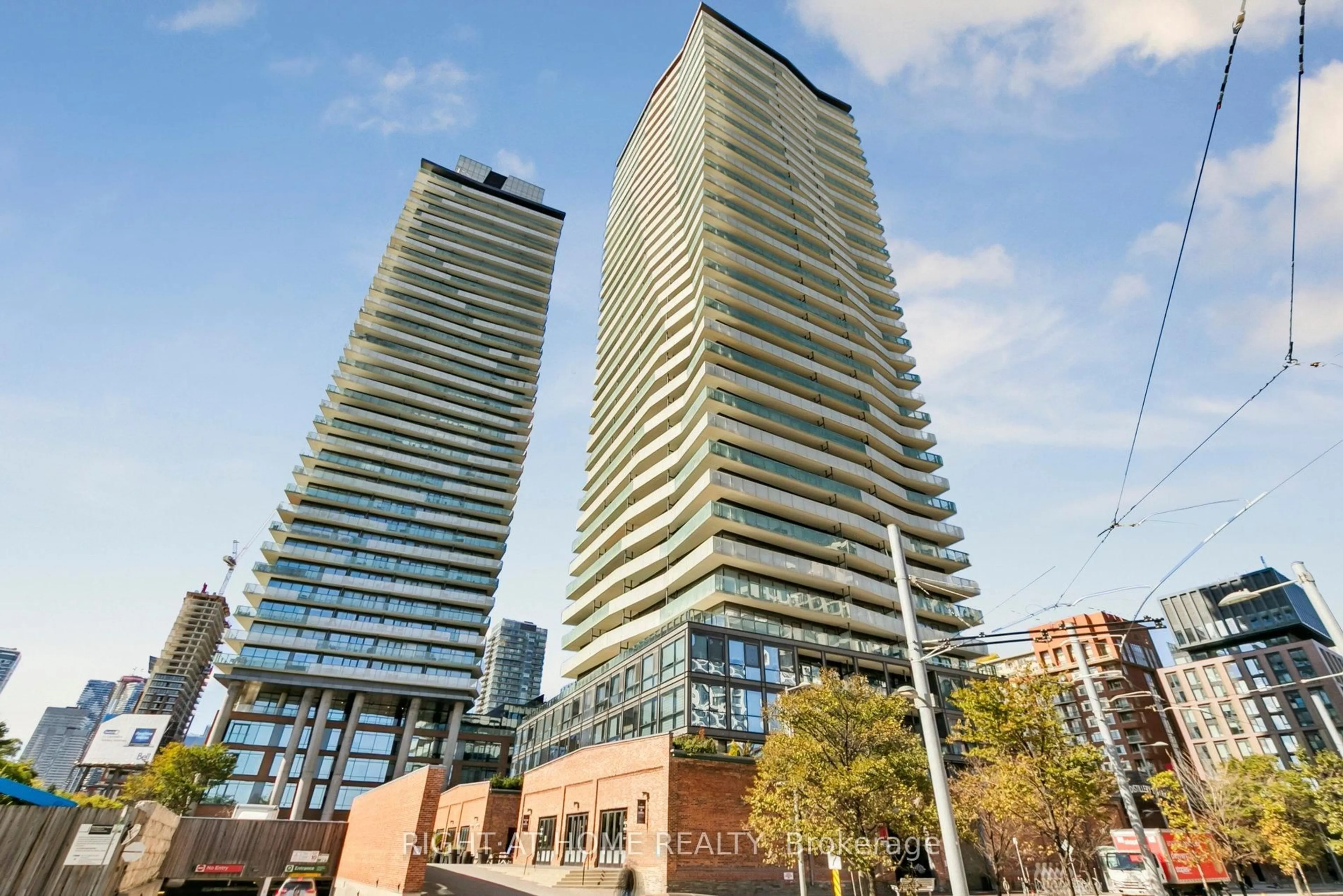 Unknown for 390 Cherry St #3207, Toronto Ontario M5A 0E2