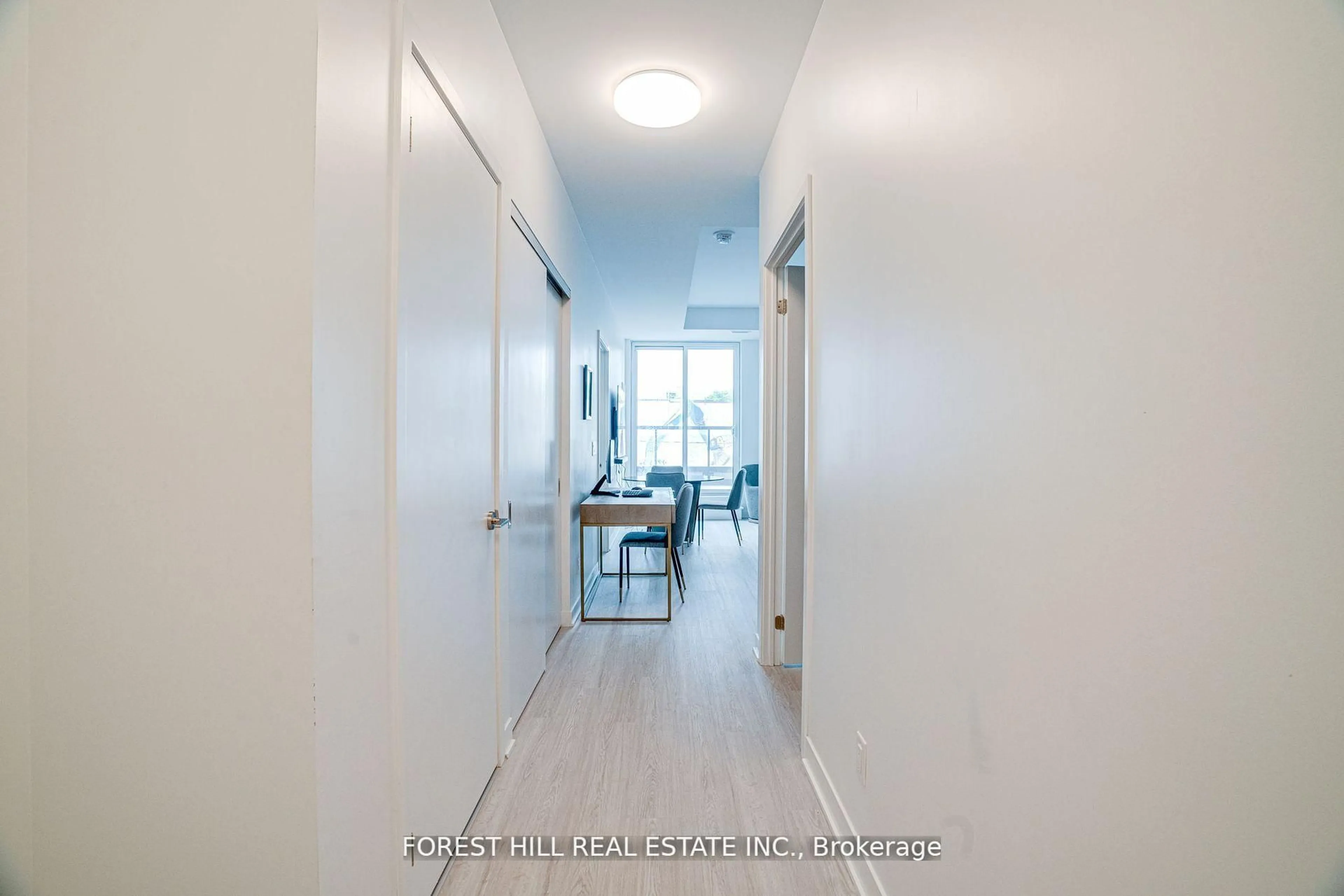 Unknown for 185 Alberta Ave #209, Toronto Ontario M6C 0A5
