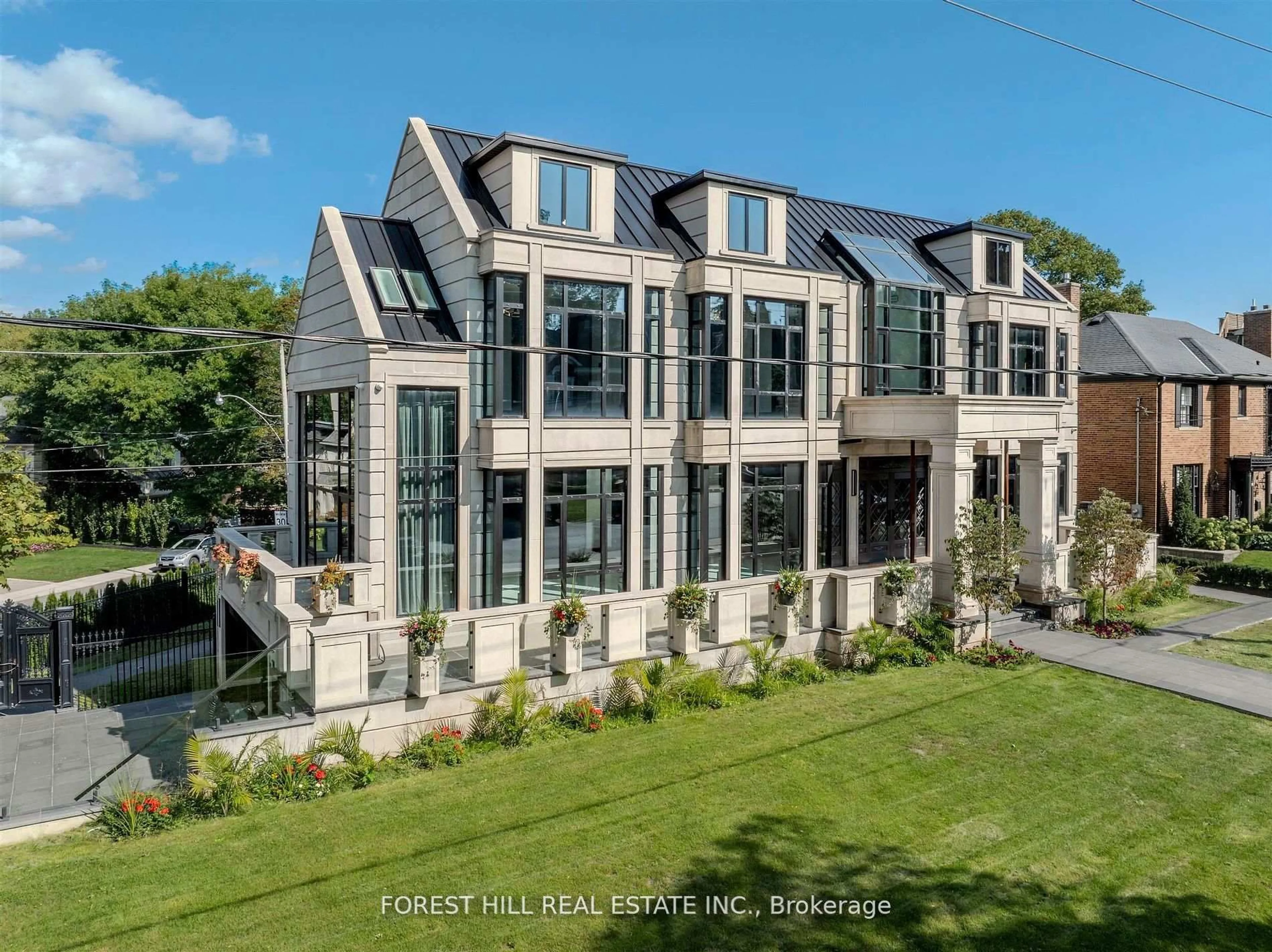 Home with brick exterior material, unknown for 505 Russell Hill Rd, Toronto Ontario M5P 2T1