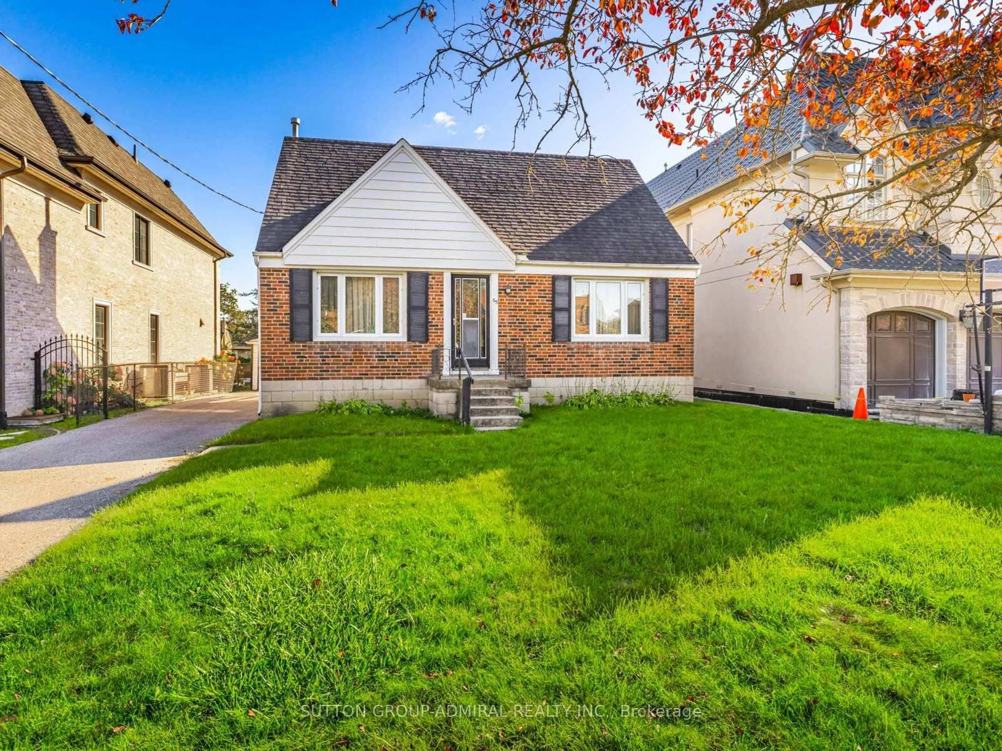 Home with vinyl exterior material, street for 65 Lurgan Dr, Toronto Ontario M2R 1K7