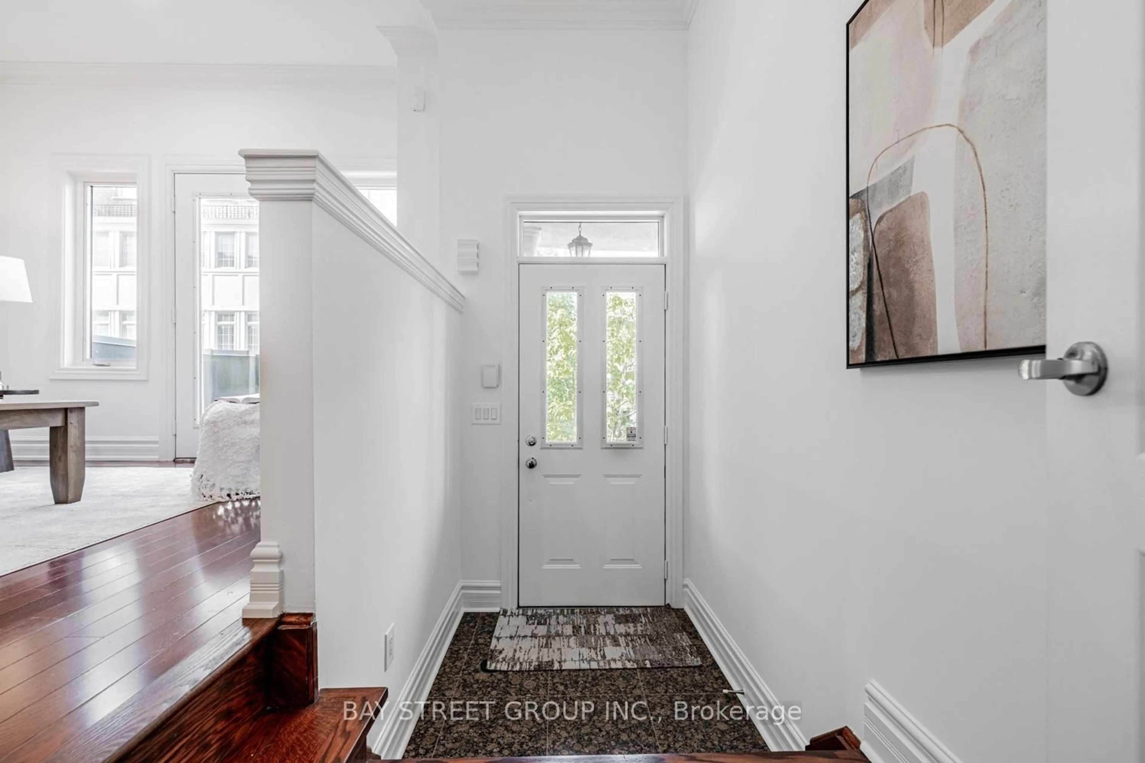 Indoor entryway for 35 William Poole Way, Toronto Ontario M2N 7A6