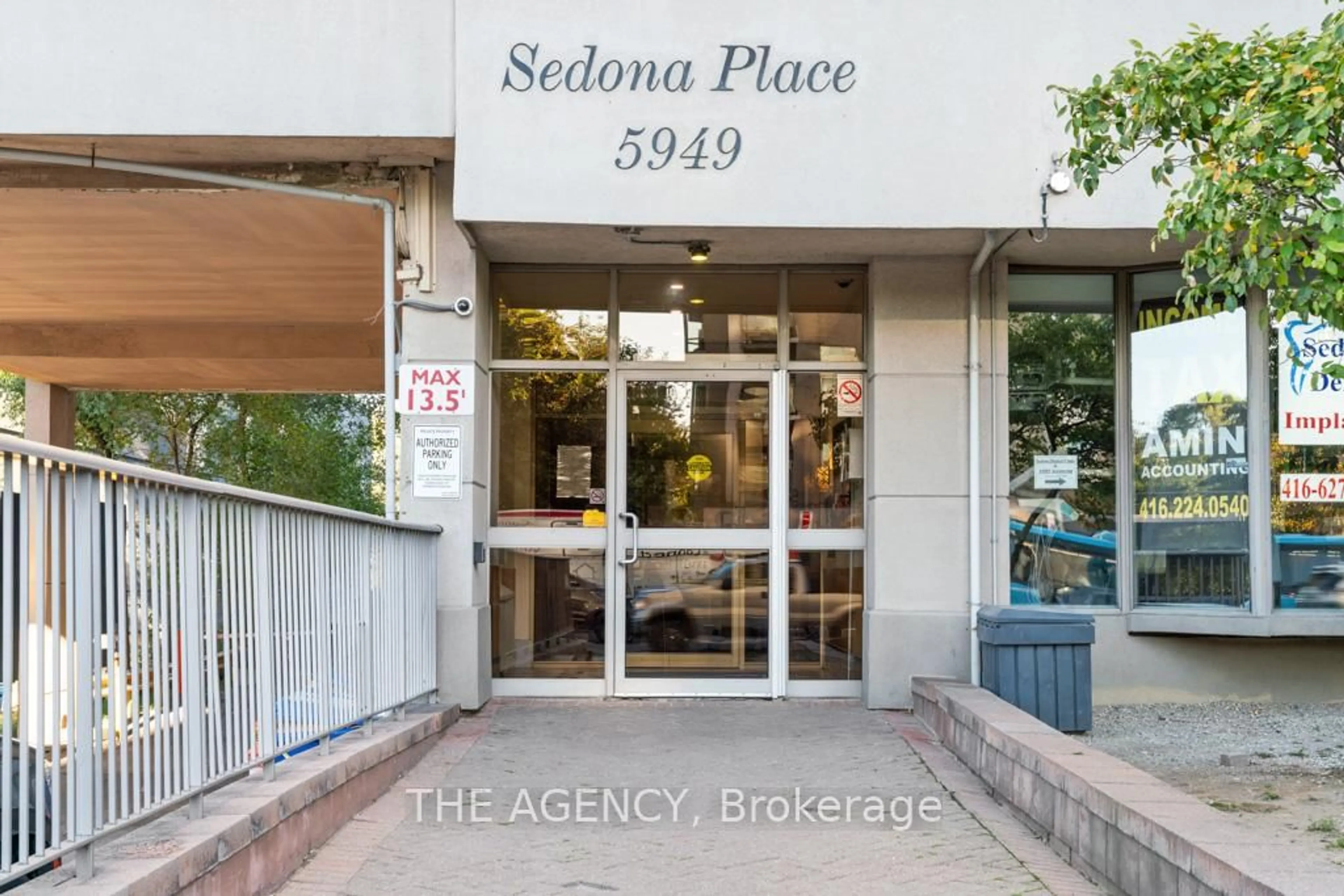 Unknown for 5949 Yonge St #1207, Toronto Ontario M2M 3V8