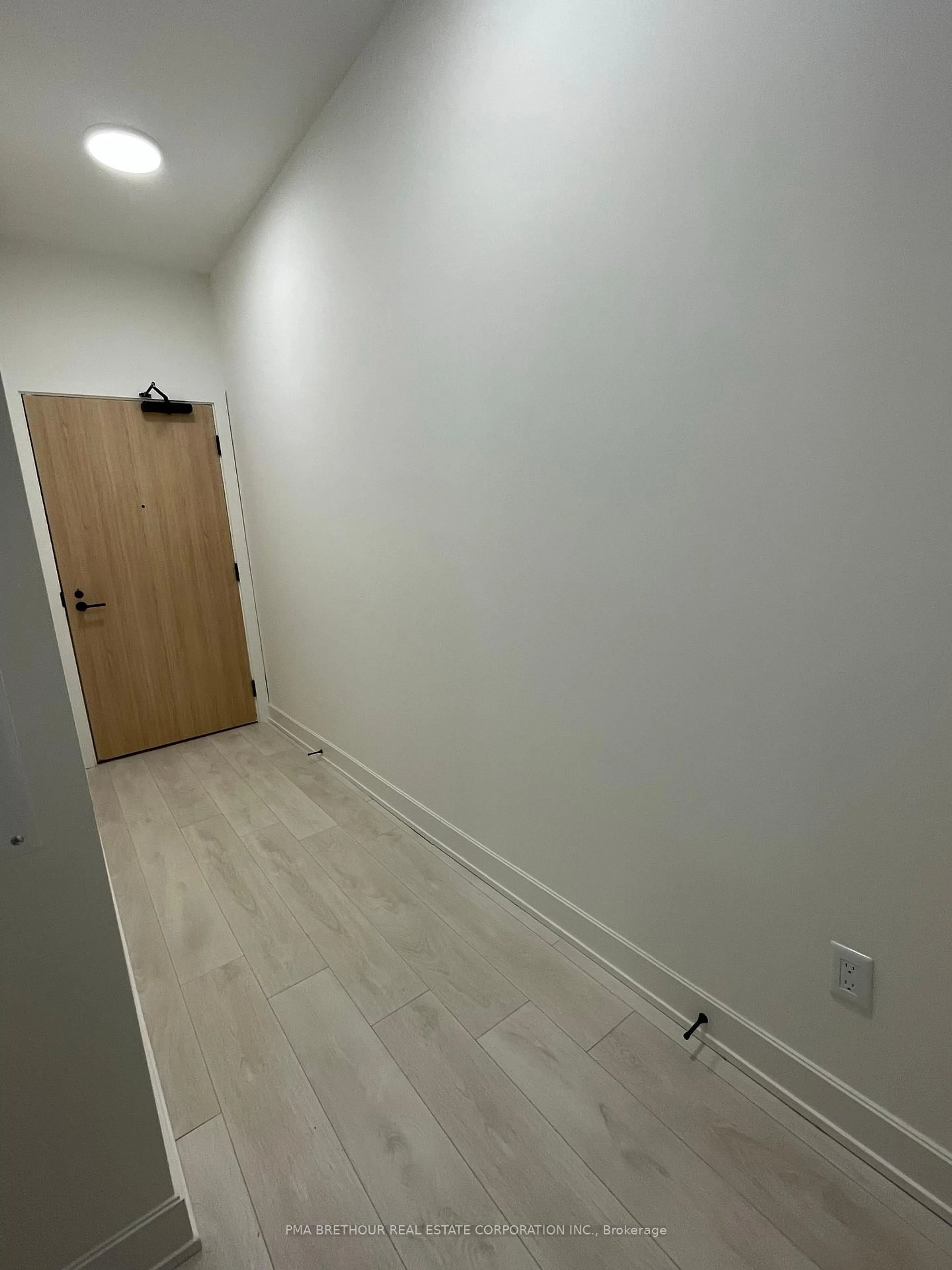A pic of a room for 15 Mercer St #1001, Toronto Ontario M5V 0T8