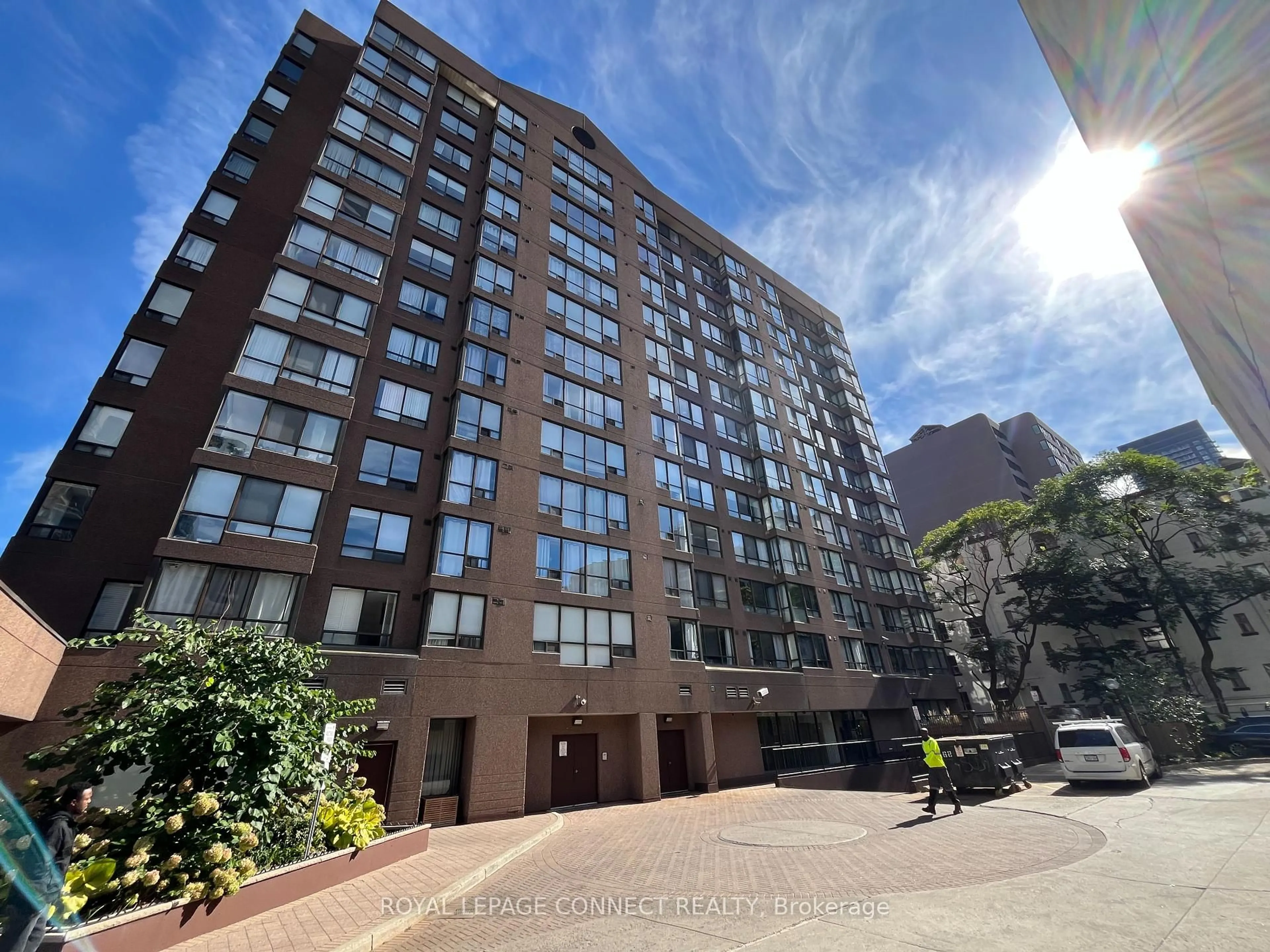 Unknown for 117 Gerrard St #601, Toronto Ontario M5B 2L4