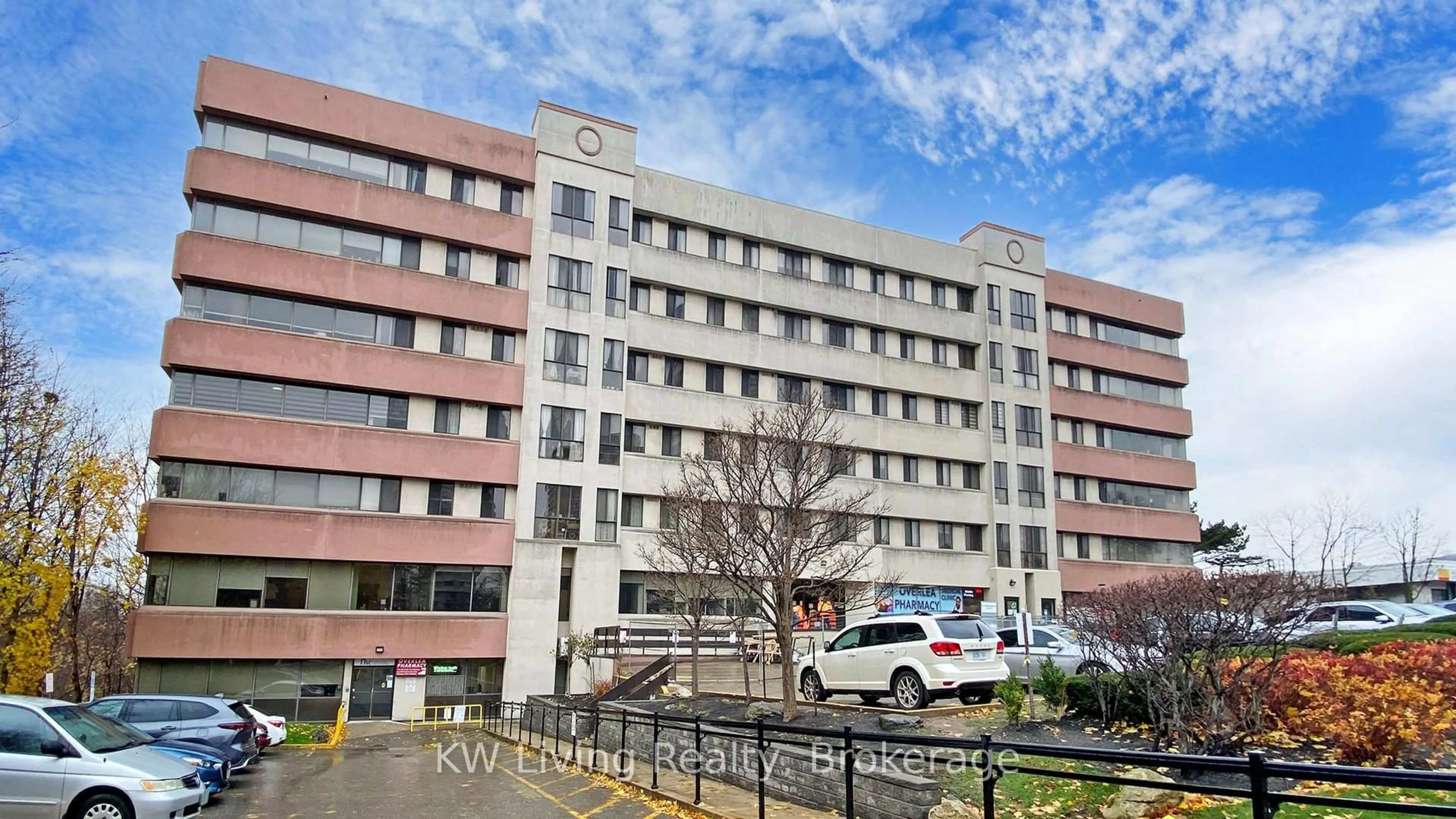 Unknown for 10 Gateway Blvd #306, Toronto Ontario M3C 3A1