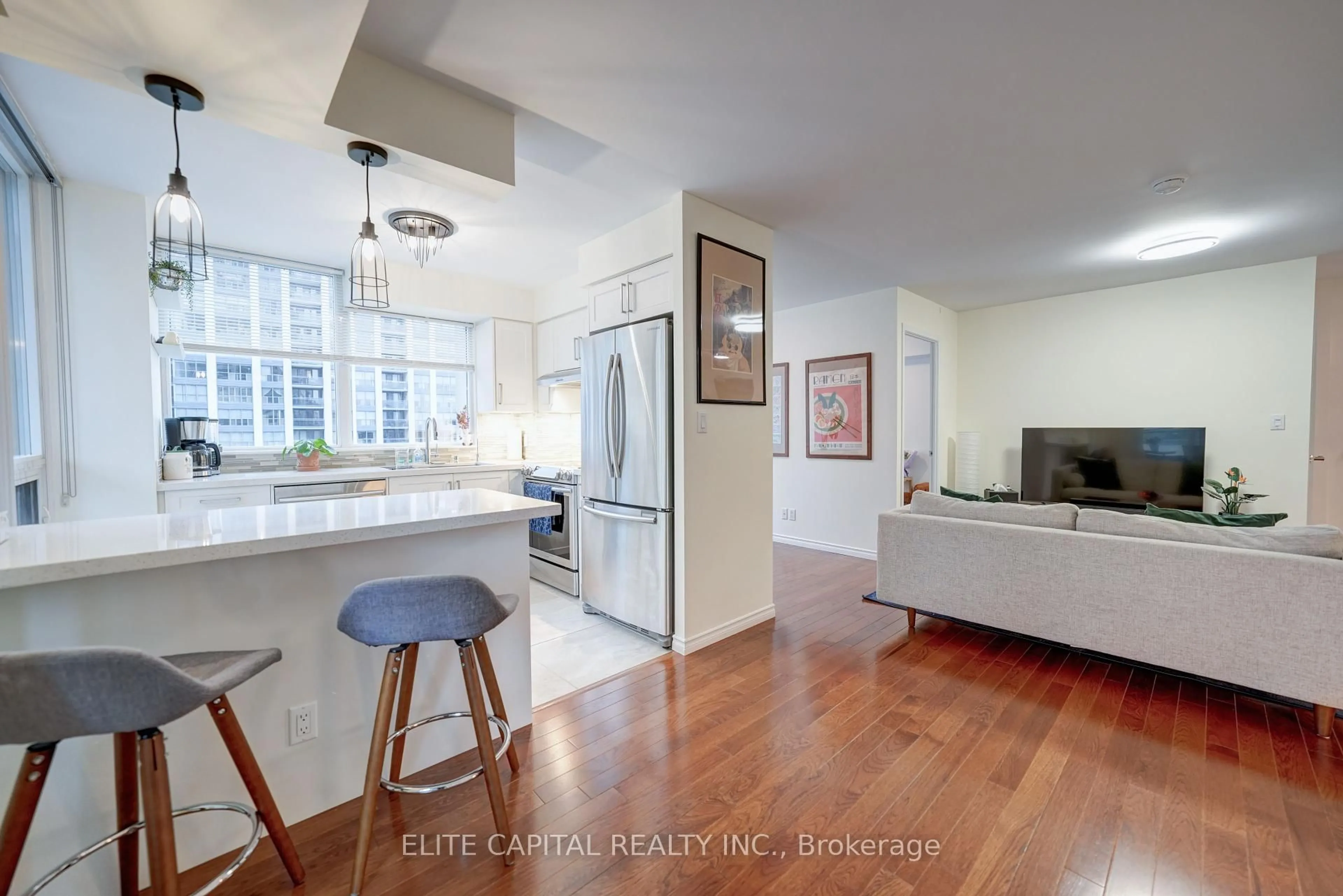 Open concept kitchen, ceramic/tile floor for 35 Hollywood Ave #619, Toronto Ontario M2N 0A9