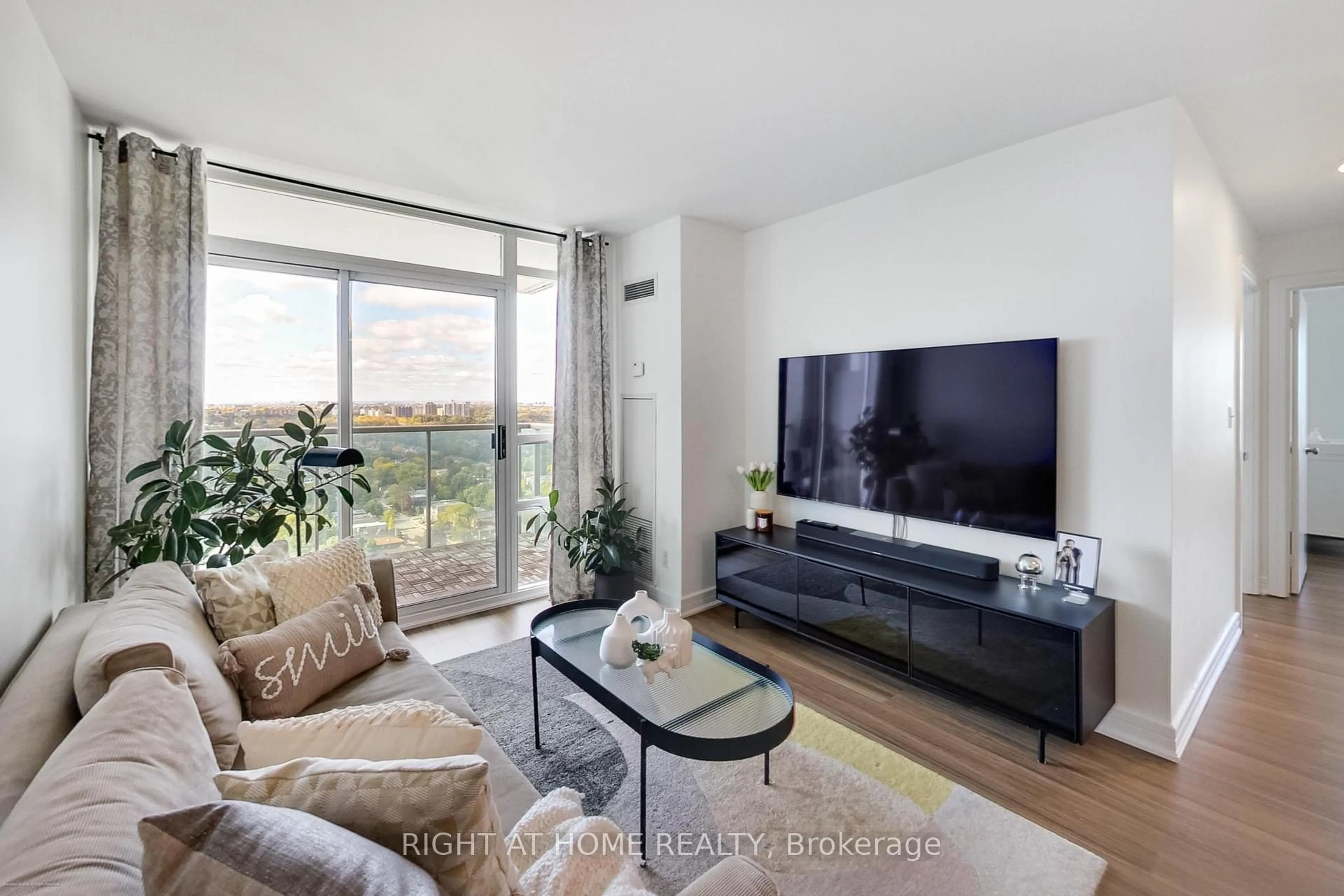 Living room with furniture, unknown for 16 Harrison Garden Blvd #Lph02, Toronto Ontario M2N 7J6