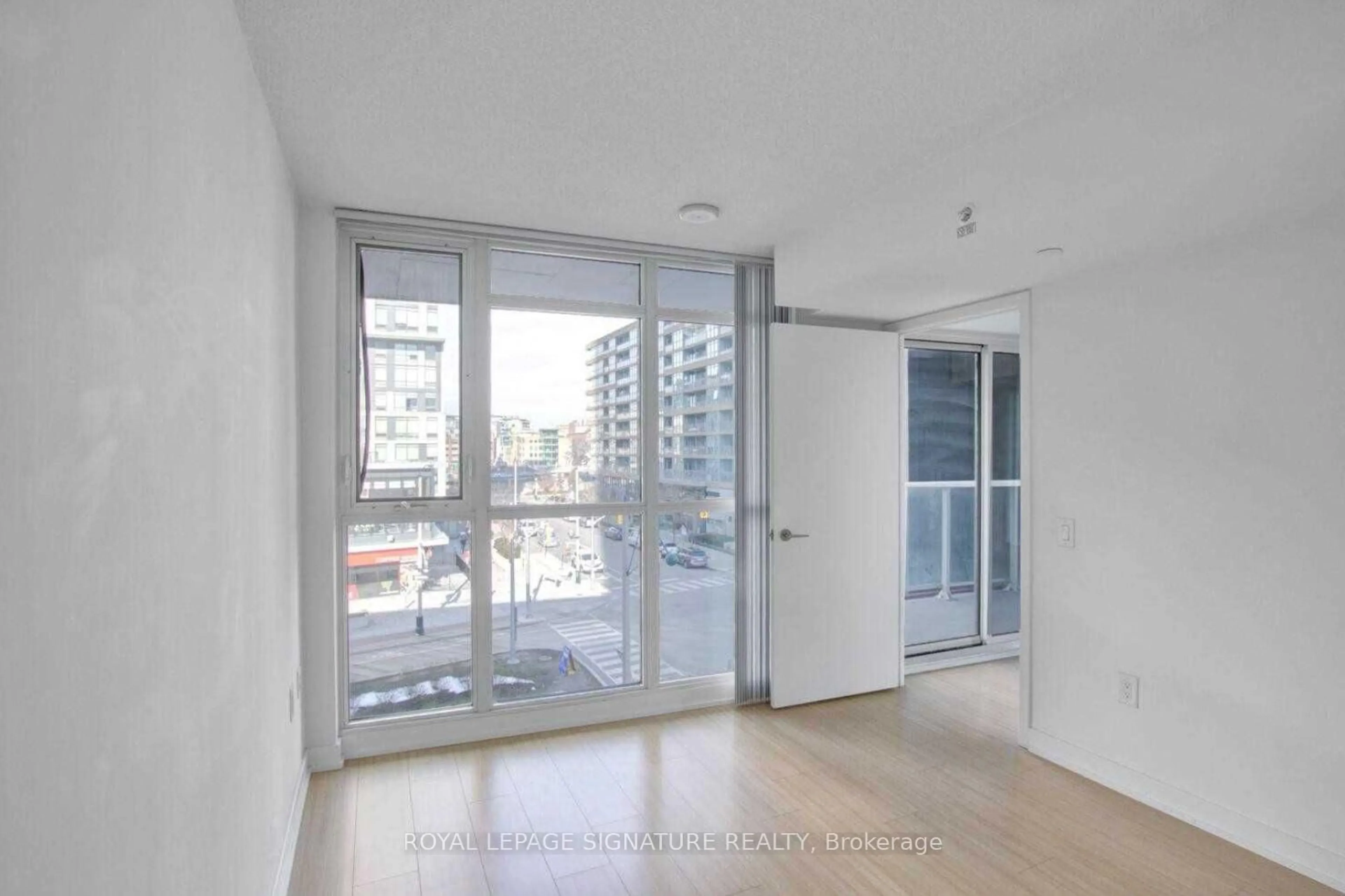 Unknown for 85 Queens Wharf Rd #520, Toronto Ontario M5V 0J9