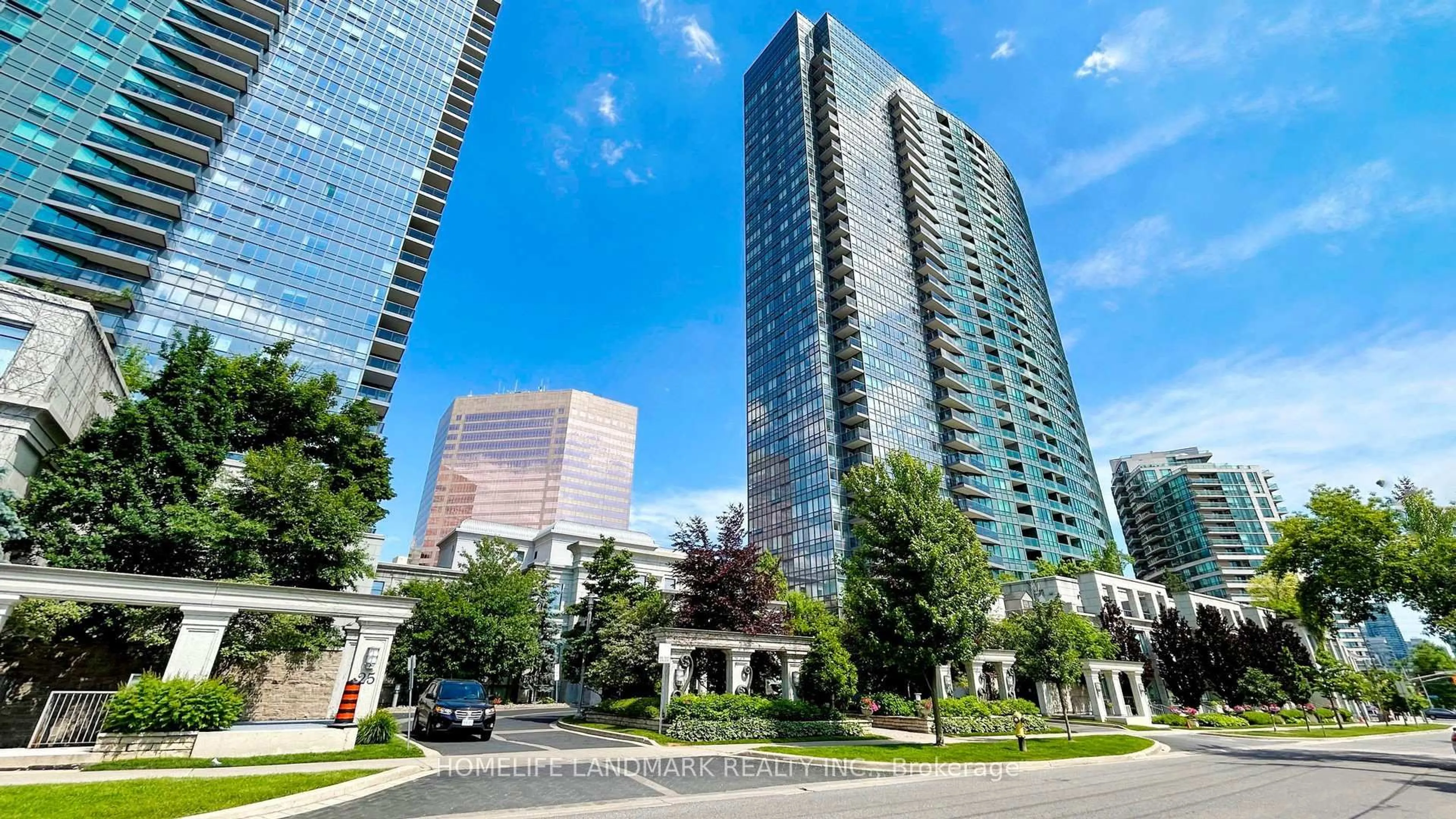 Patio, unknown for 15 Greenview Ave #1011, Toronto Ontario M2M 4M7