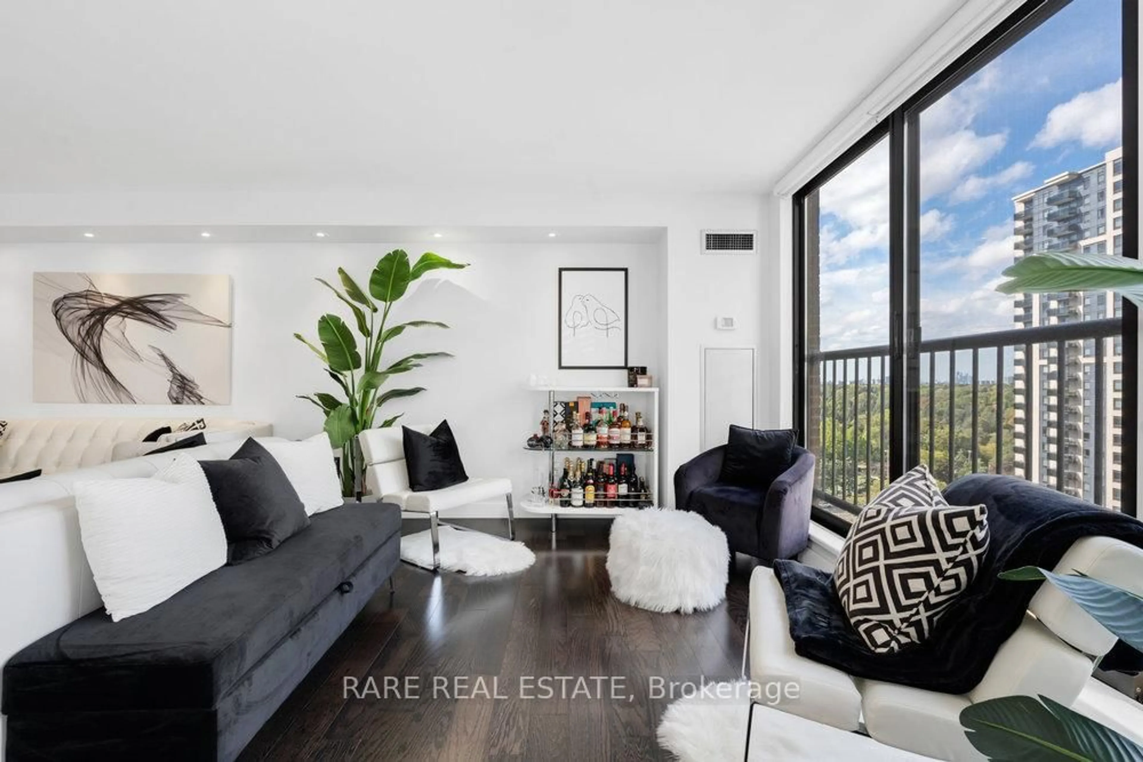 Living room with furniture, unknown for 100 Upper Madison Ave #1503, Toronto Ontario M2N 6M4