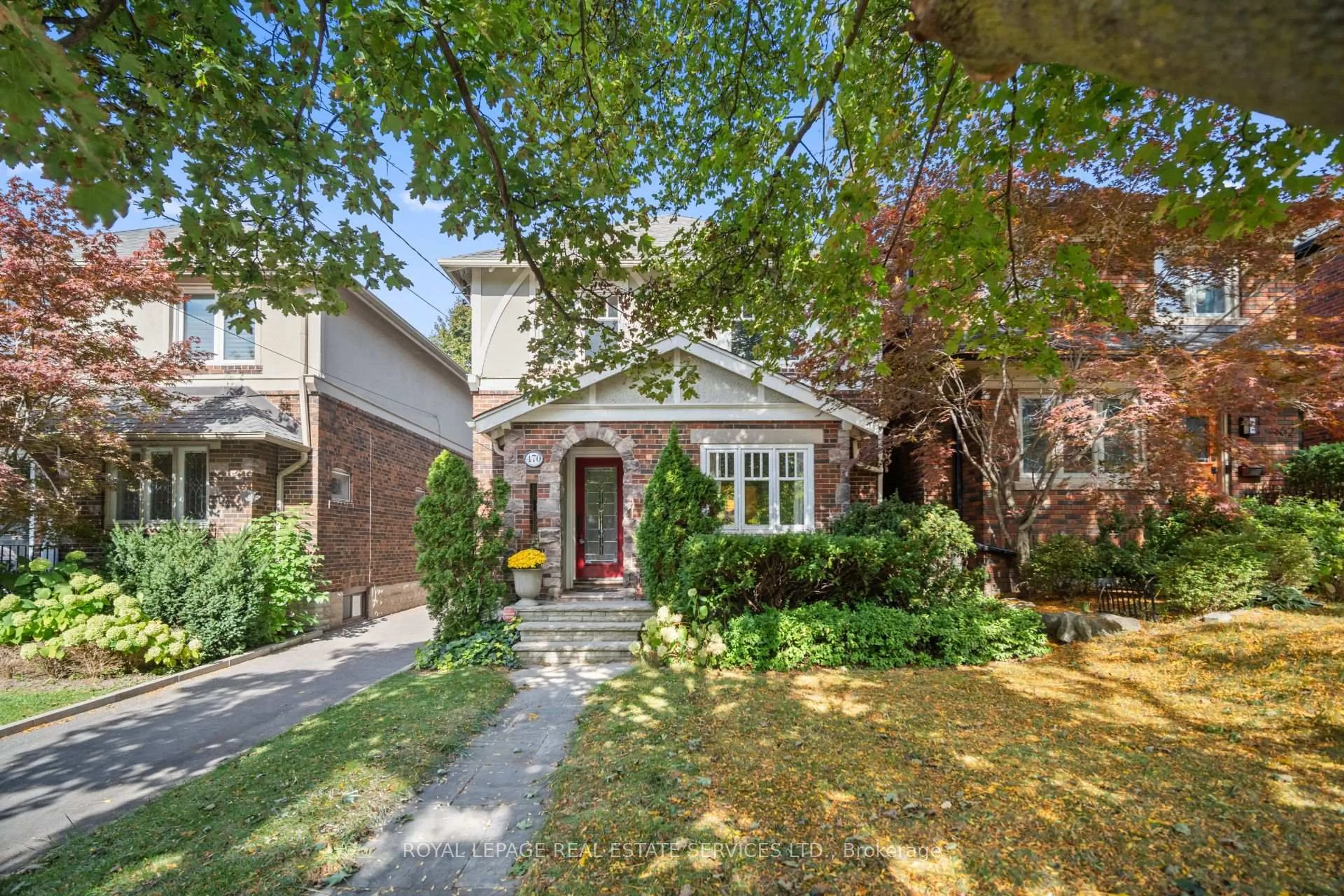 Home with brick exterior material, street for 470 Roselawn Ave, Toronto Ontario M5N 1J8