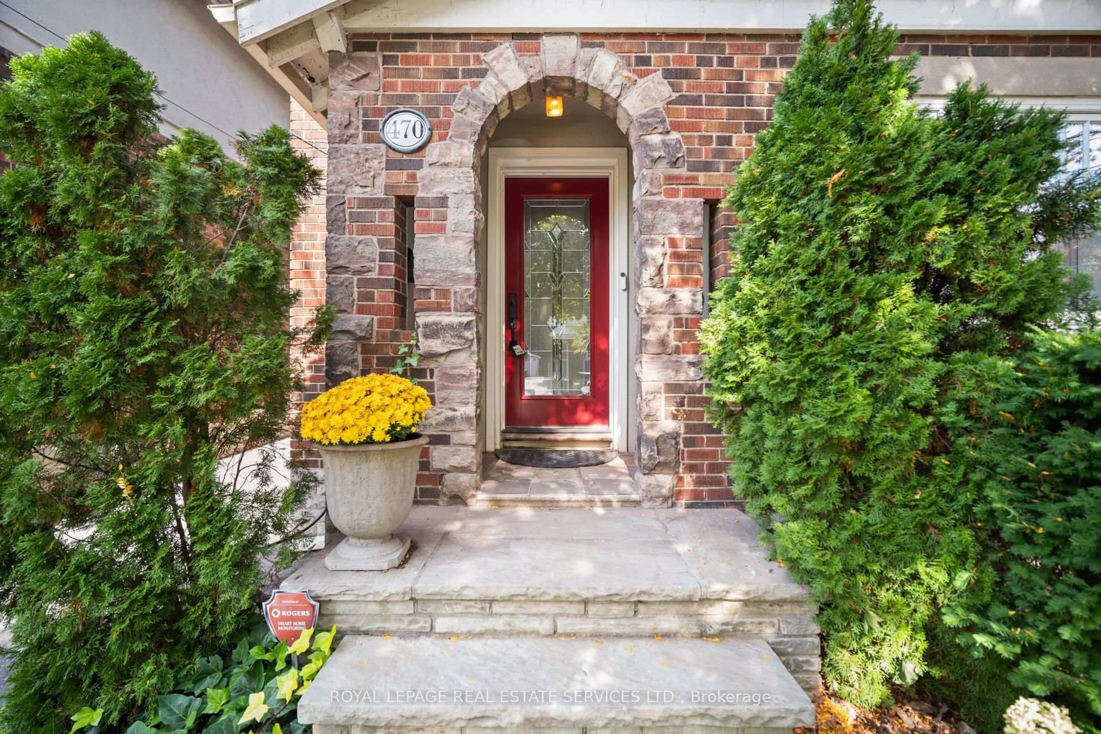 Unknown for 470 Roselawn Ave, Toronto Ontario M5N 1J8
