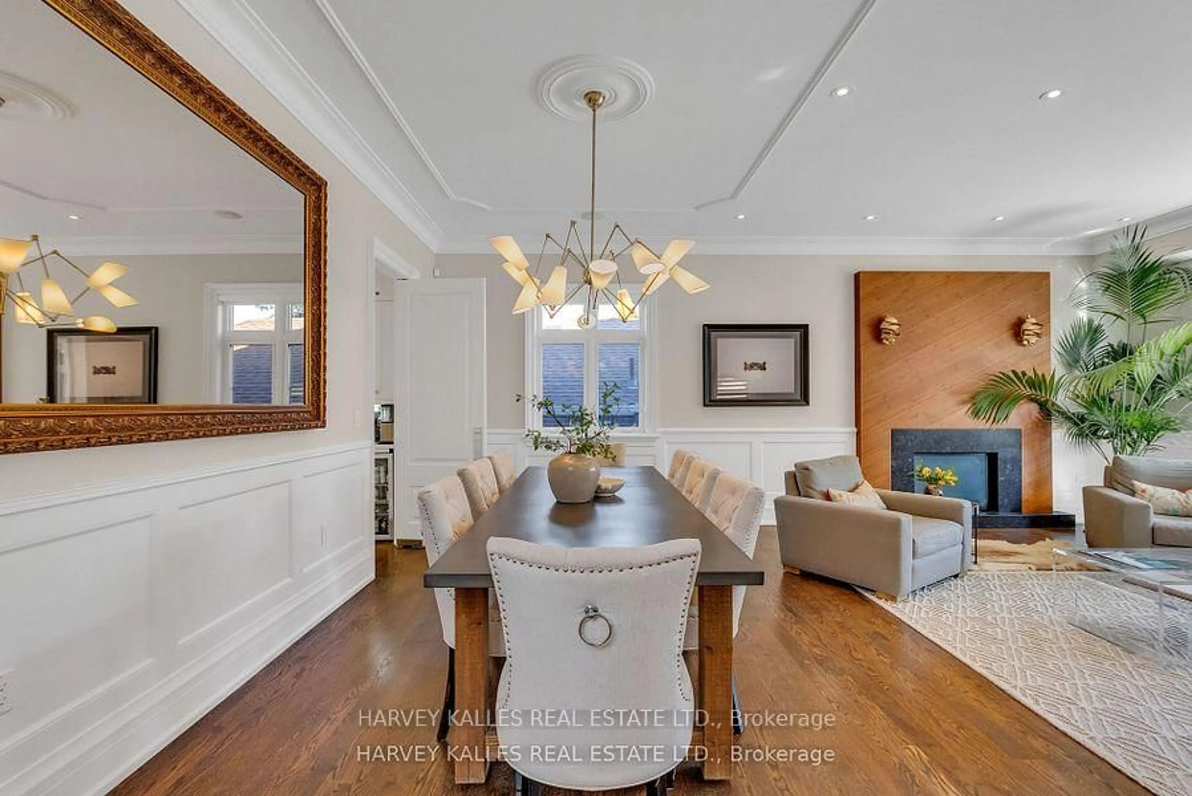 Dining room, wood/laminate floor for 292 Johnston Ave, Toronto Ontario M2N 1H6