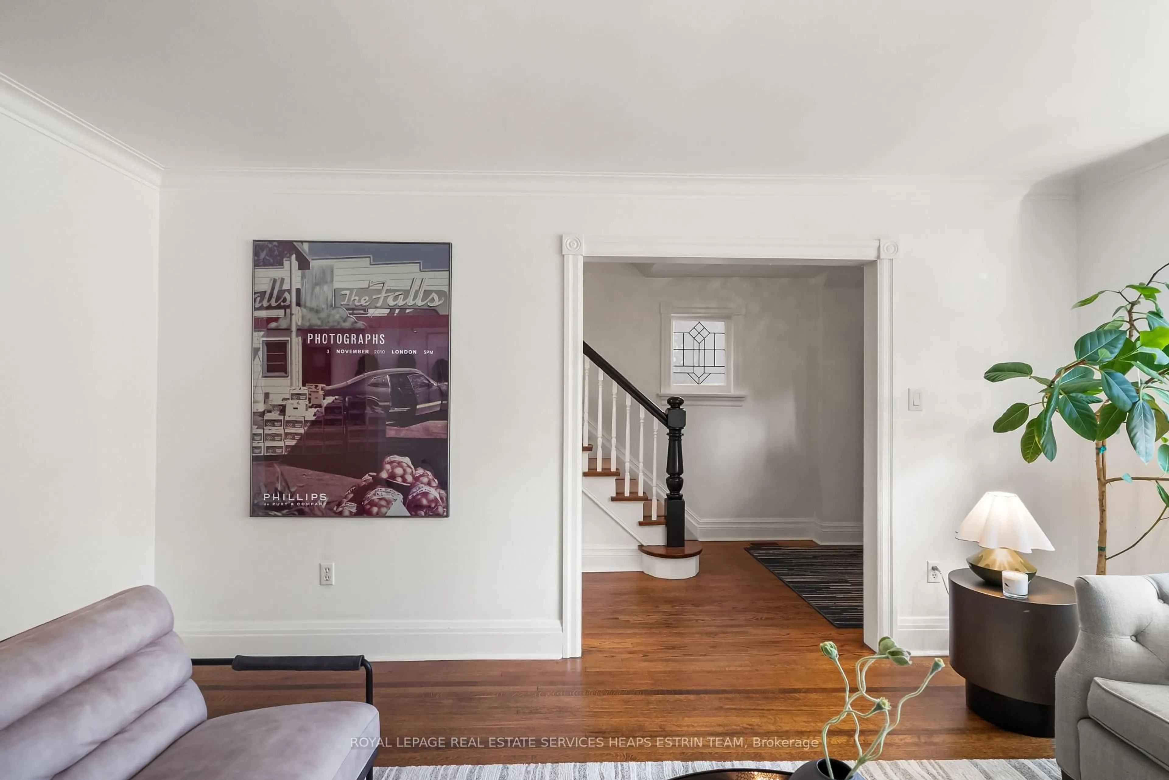 Unknown for 30 Bessborough Dr, Toronto Ontario M4G 3H7