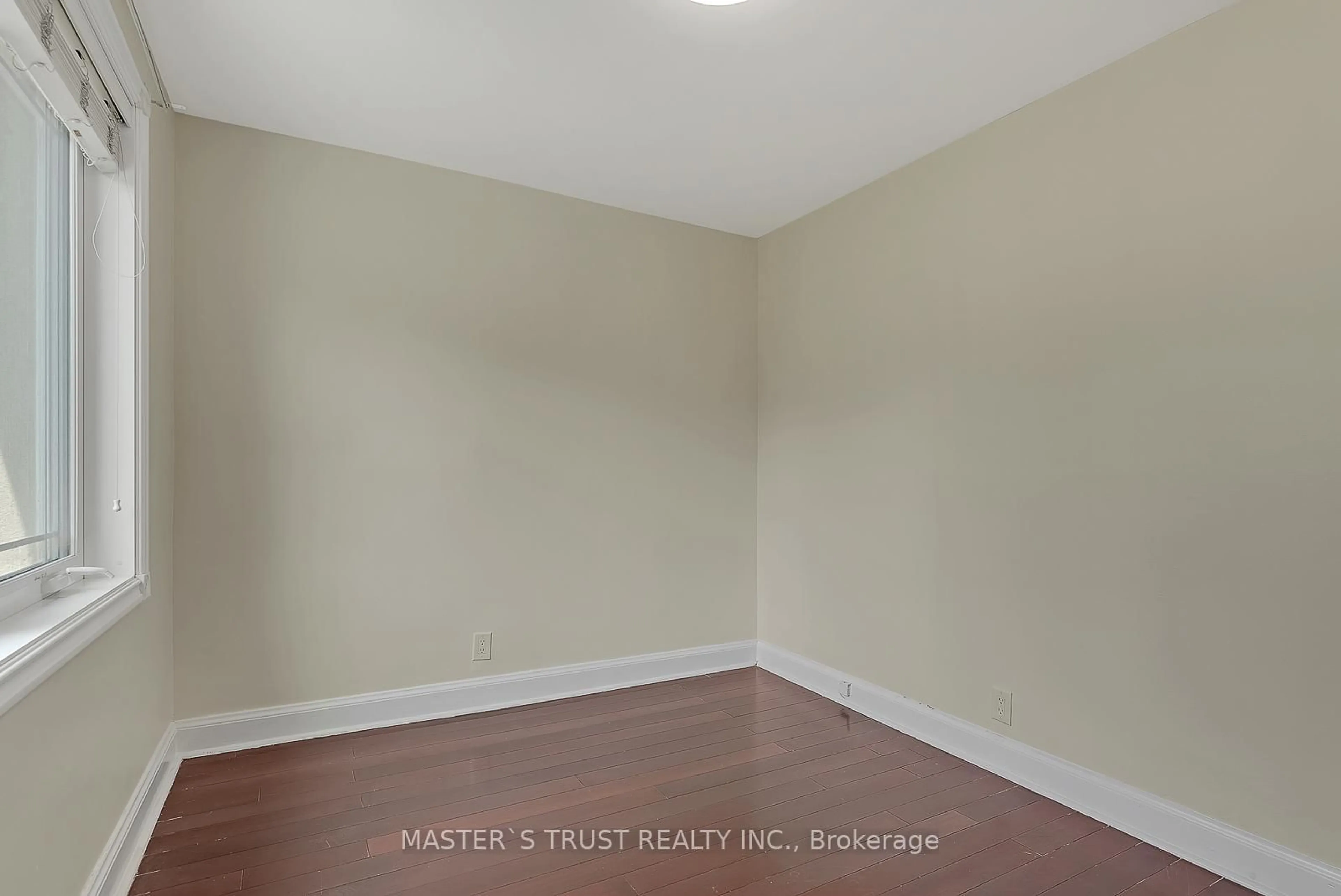 A pic of a room for 4061 Dufferin St, Toronto Ontario M3H 5R7