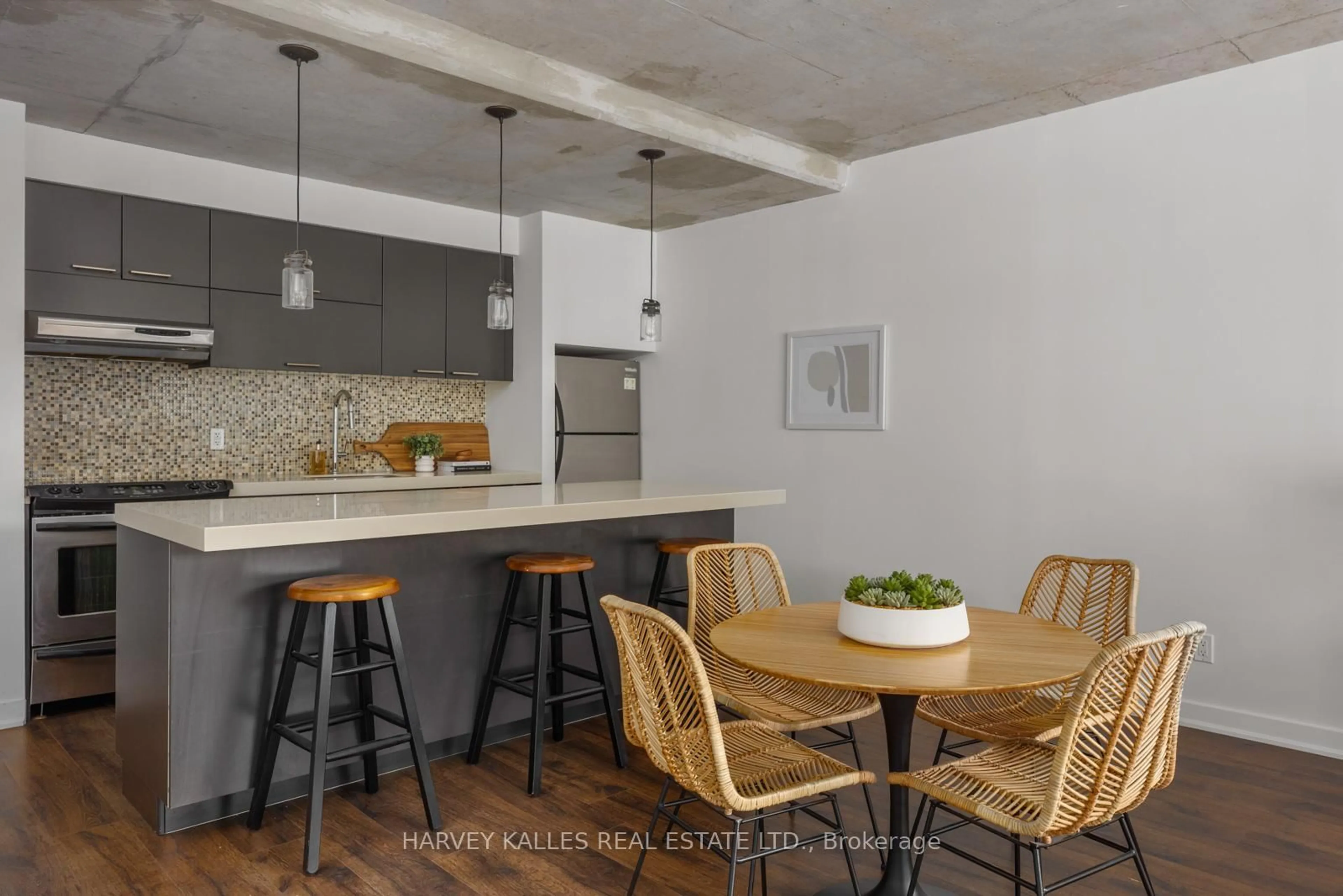 Open concept kitchen, unknown for 55 Stewart St #723, Toronto Ontario M5V 2V1