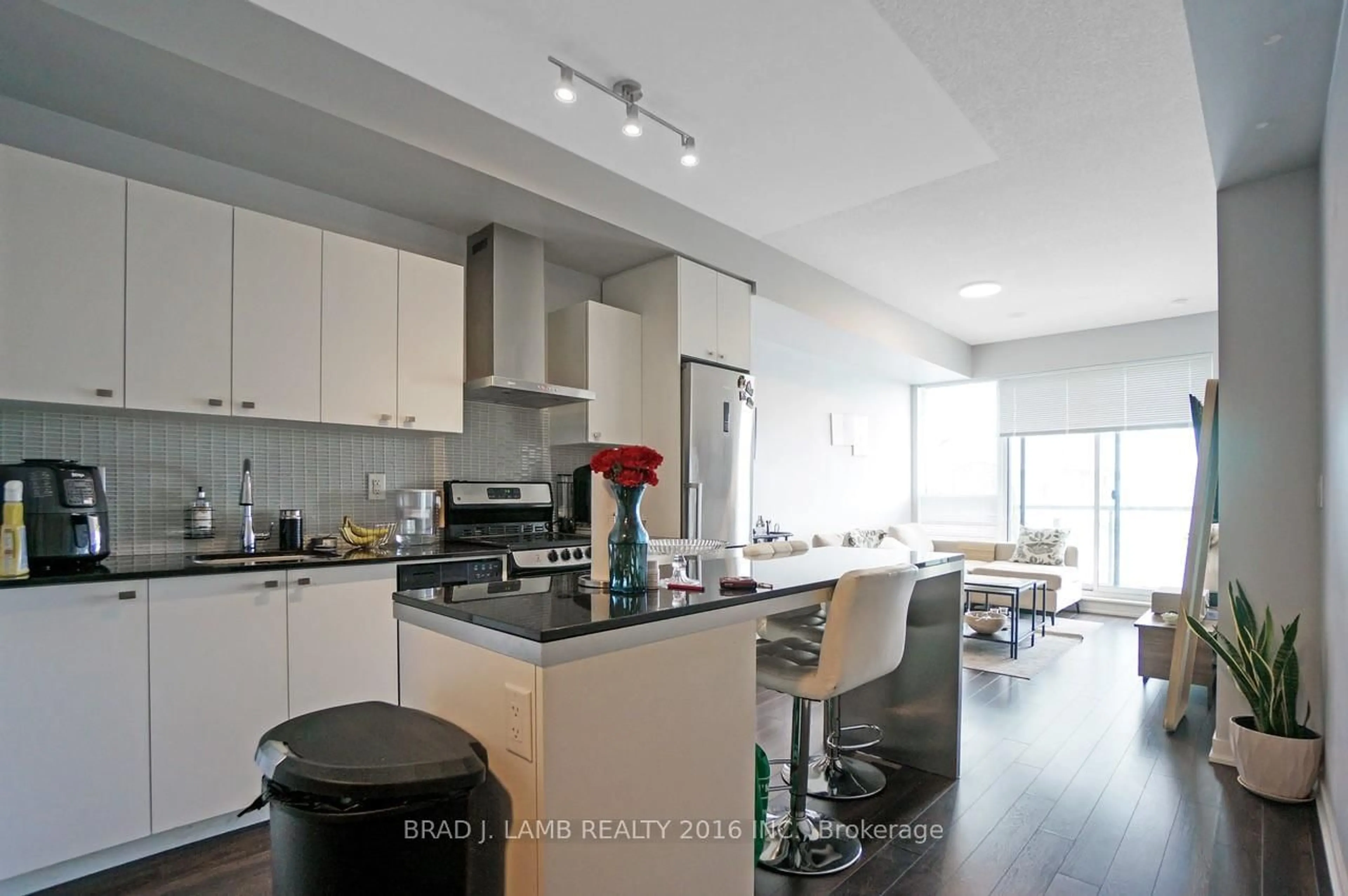 Open concept kitchen, unknown for 51 East Liberty St #2211, Toronto Ontario M6K 3P8