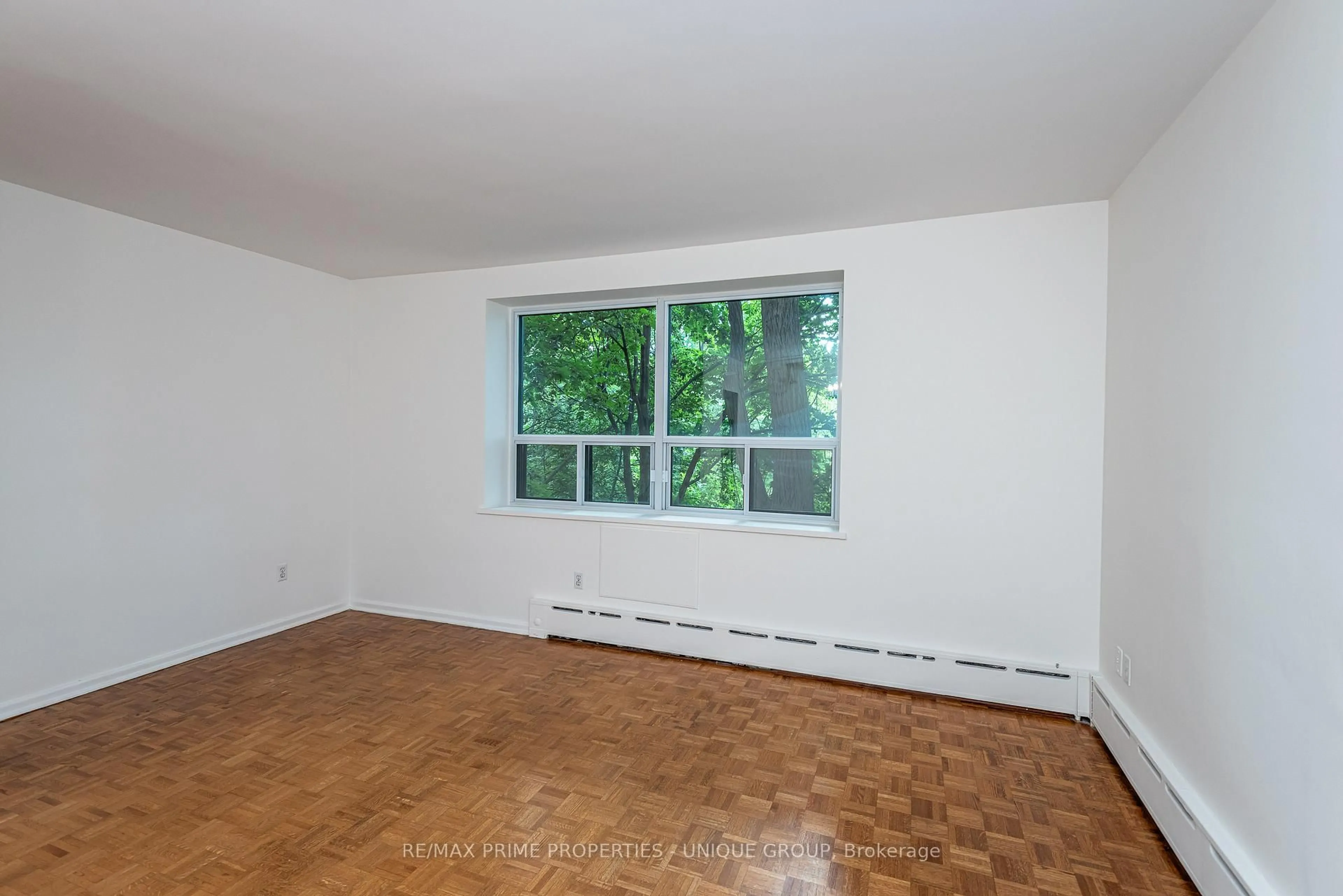 A pic of a room for 78 Warren Rd #303, Toronto Ontario M4V 2R6