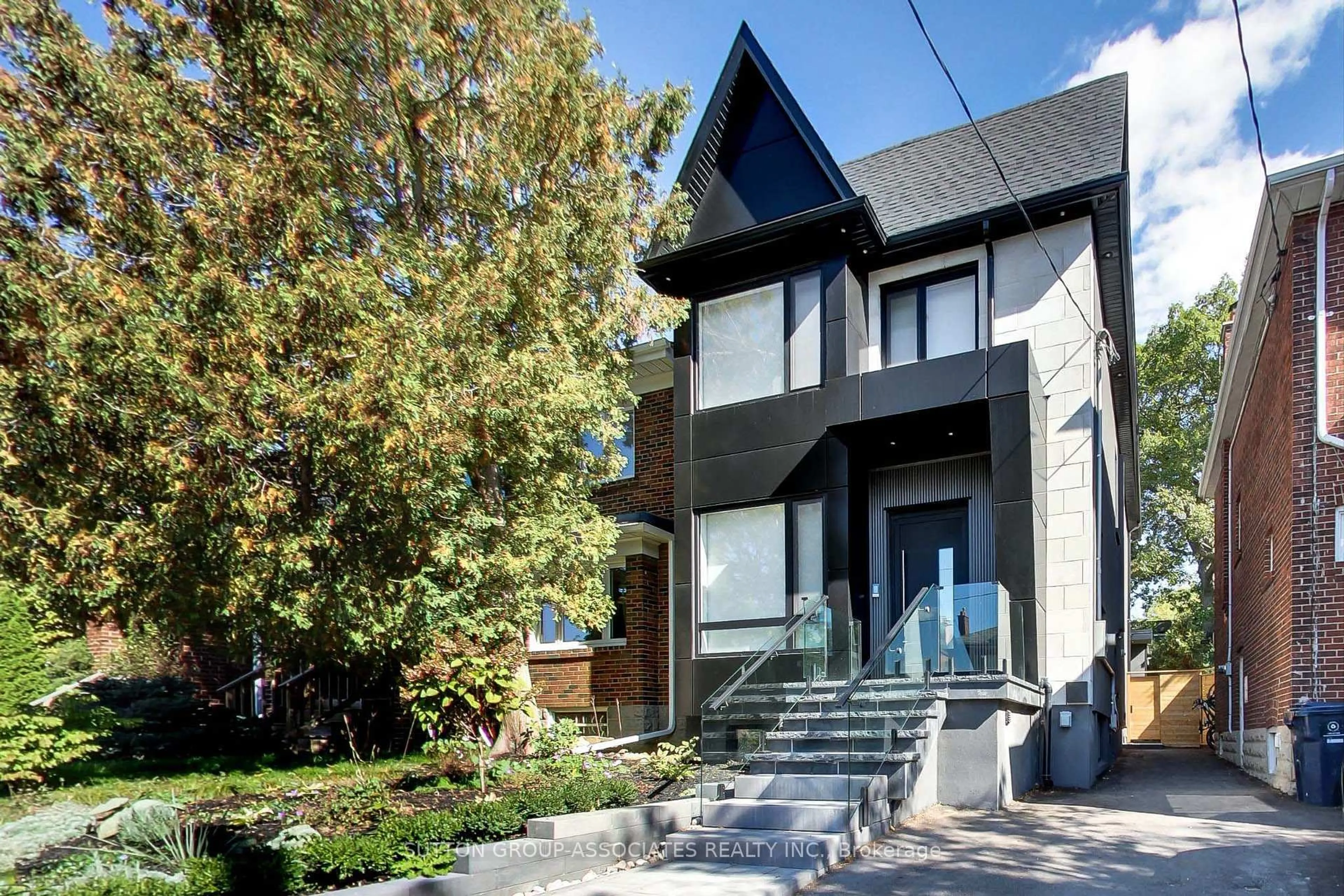 Home with brick exterior material, street for 199 Arlington Ave, Toronto Ontario M6C 2Z4