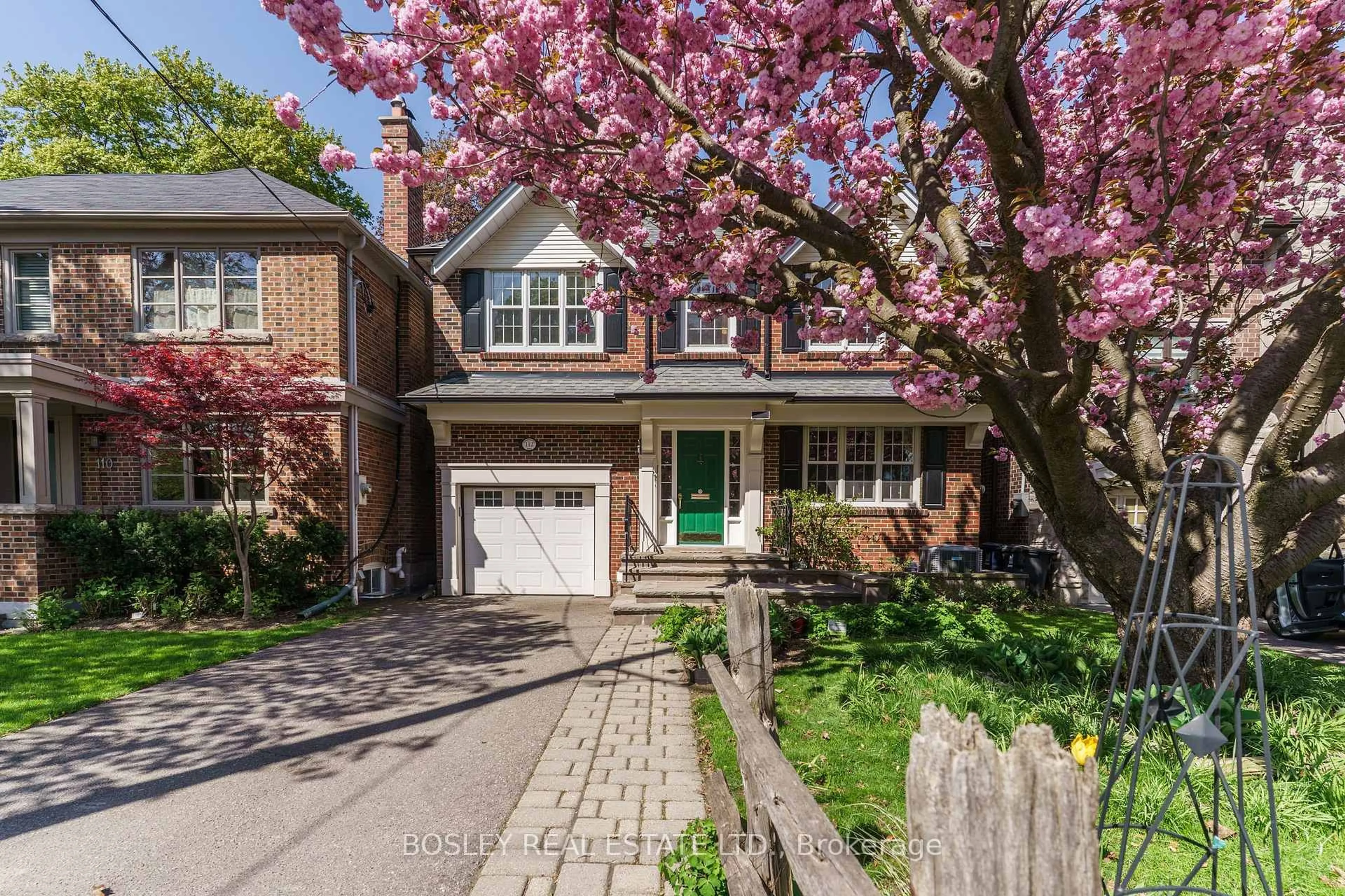 Home with brick exterior material, street for 112 Brentcliffe Rd, Toronto Ontario M4G 3Y9