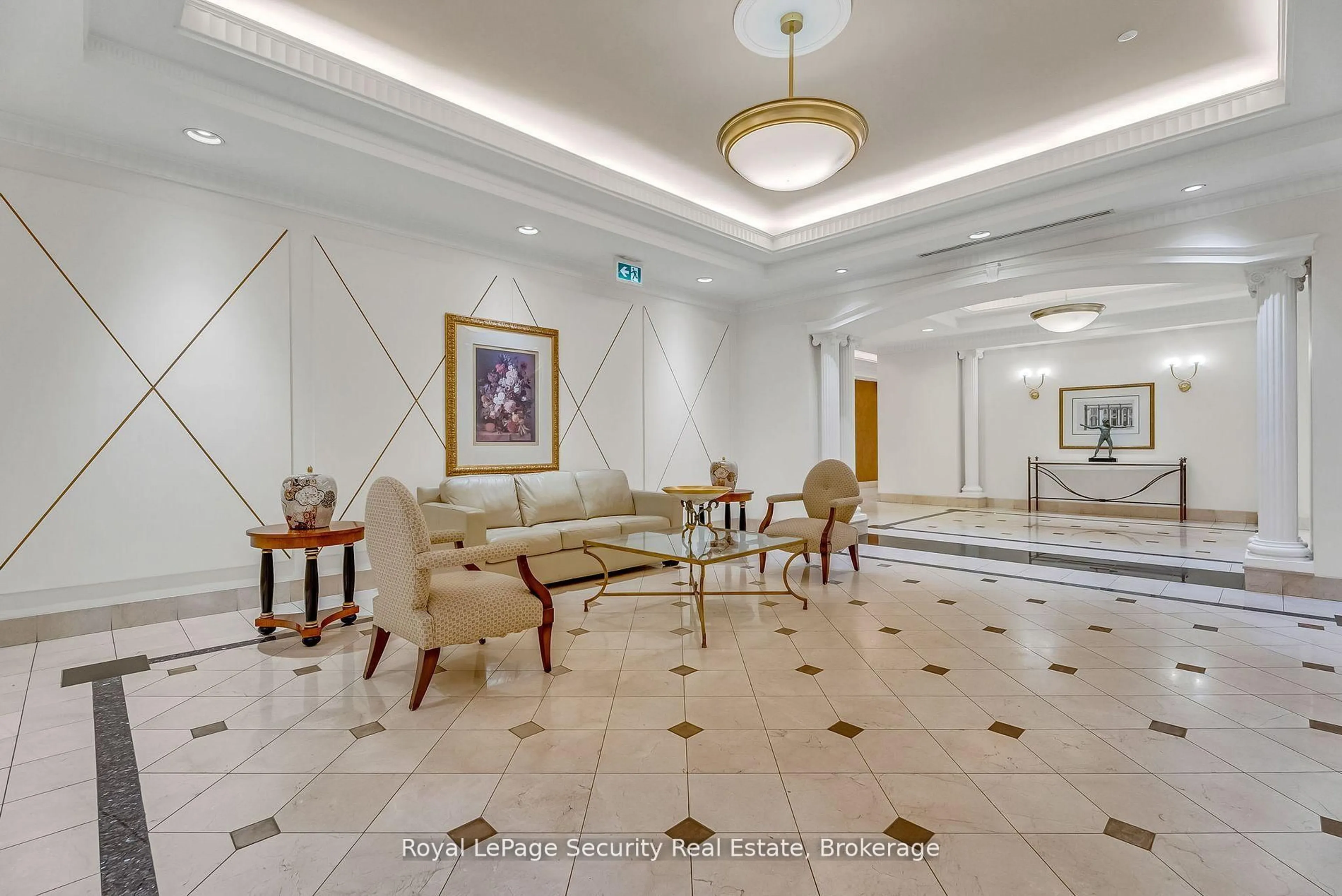 Lobby for 980 Yonge St #403, Toronto Ontario M4W 3V8