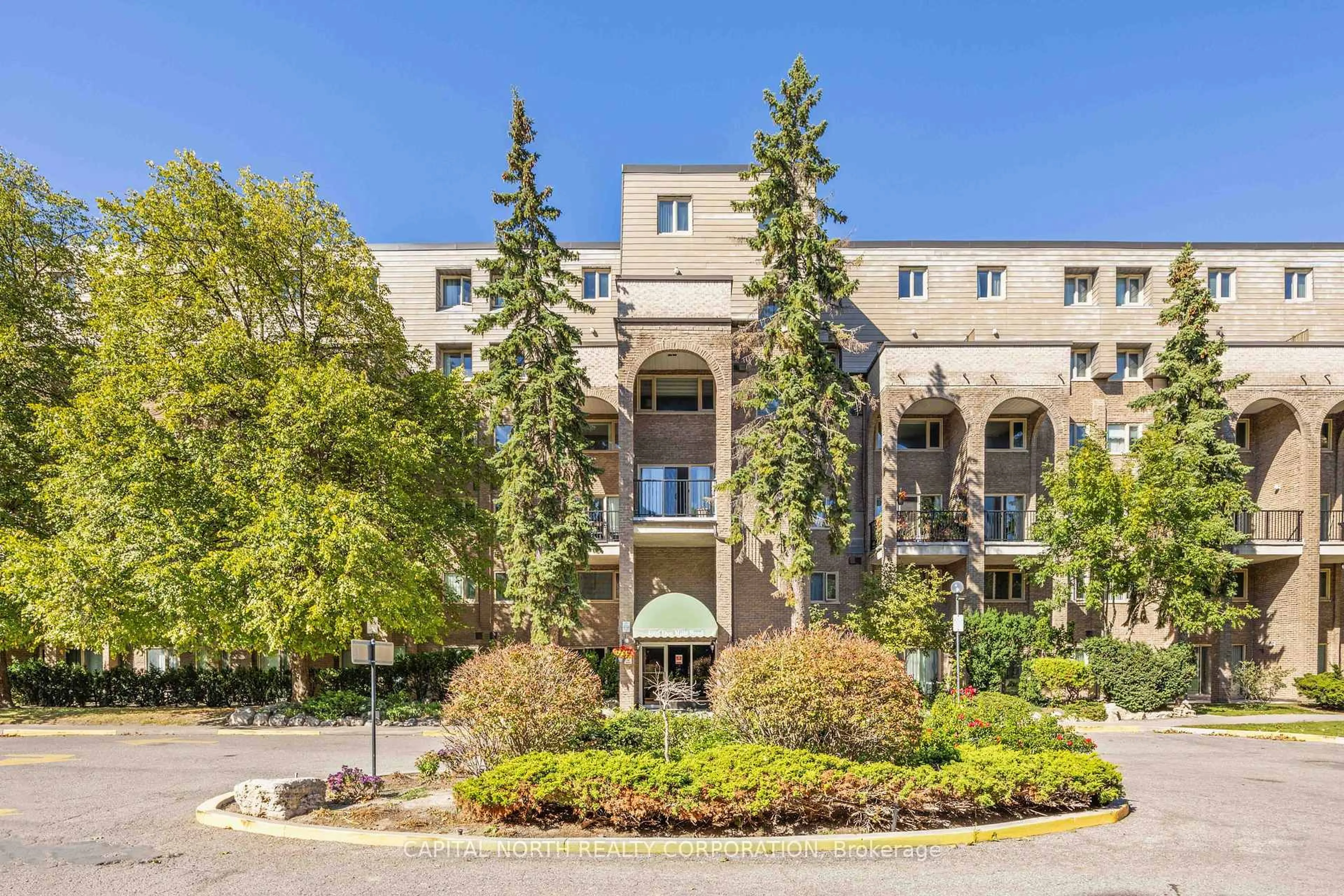 Patio, street for 4005 Don Mills Rd #157, Toronto Ontario M2H 3J9