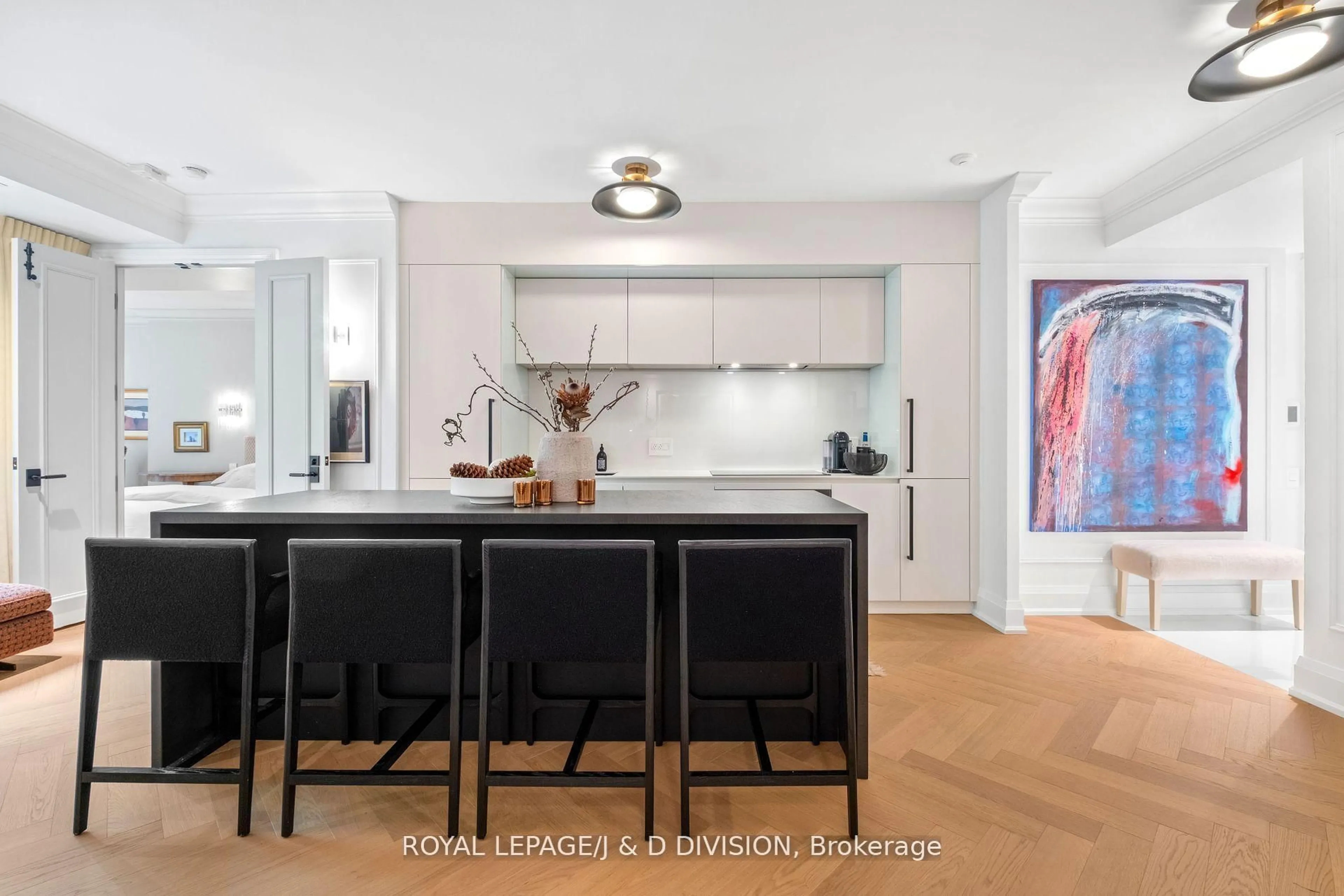 Open concept kitchen, unknown for 20 Scrivener Sq #301, Toronto Ontario M4W 3X9