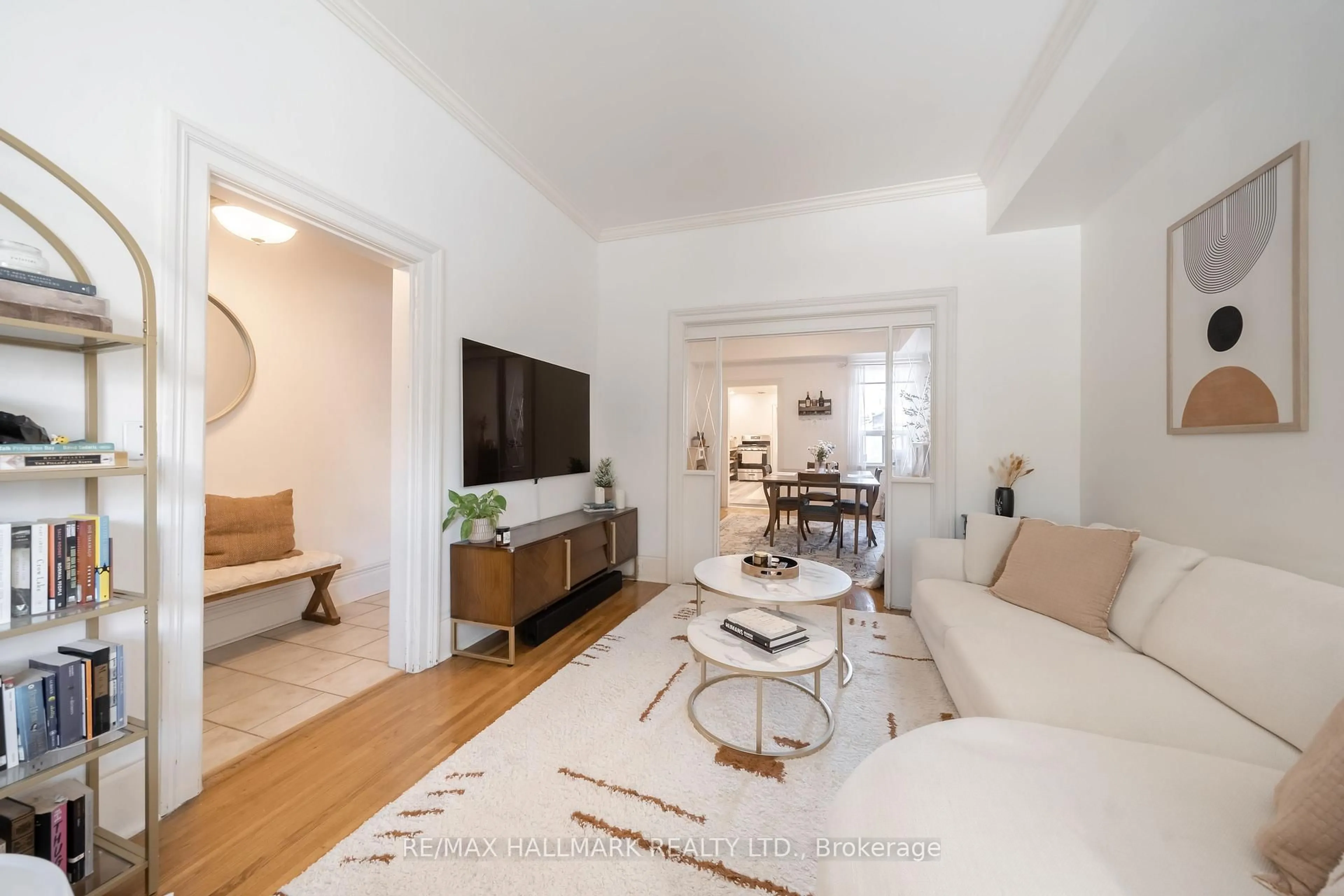 Living room with furniture, unknown for 38 Brookfield St, Toronto Ontario M6J 3A9