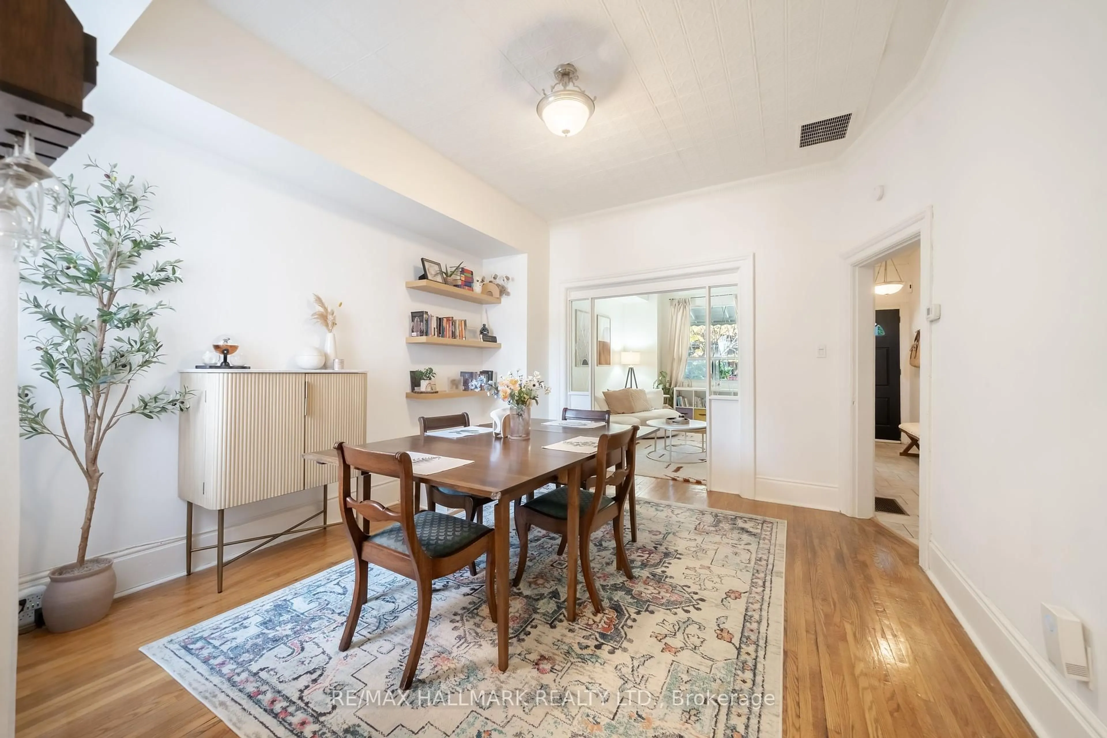 Dining room, unknown for 38 Brookfield St, Toronto Ontario M6J 3A9