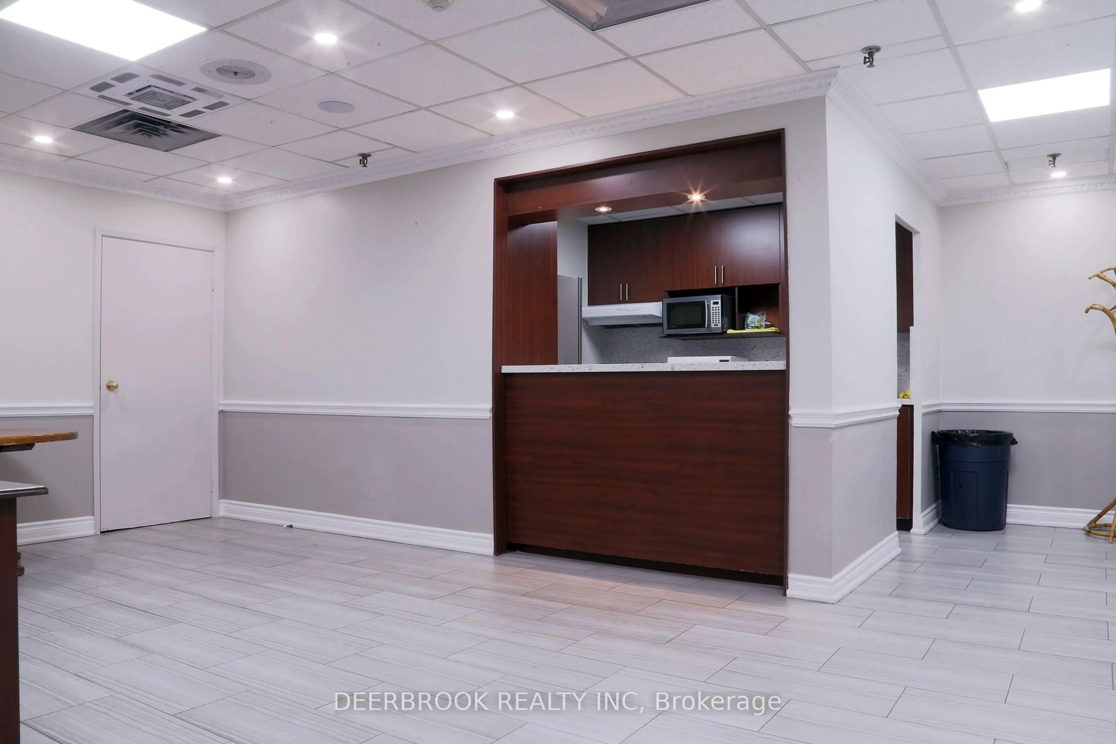 Unknown for 1338 York Mills Rd #1602, Toronto Ontario M3A 3M3