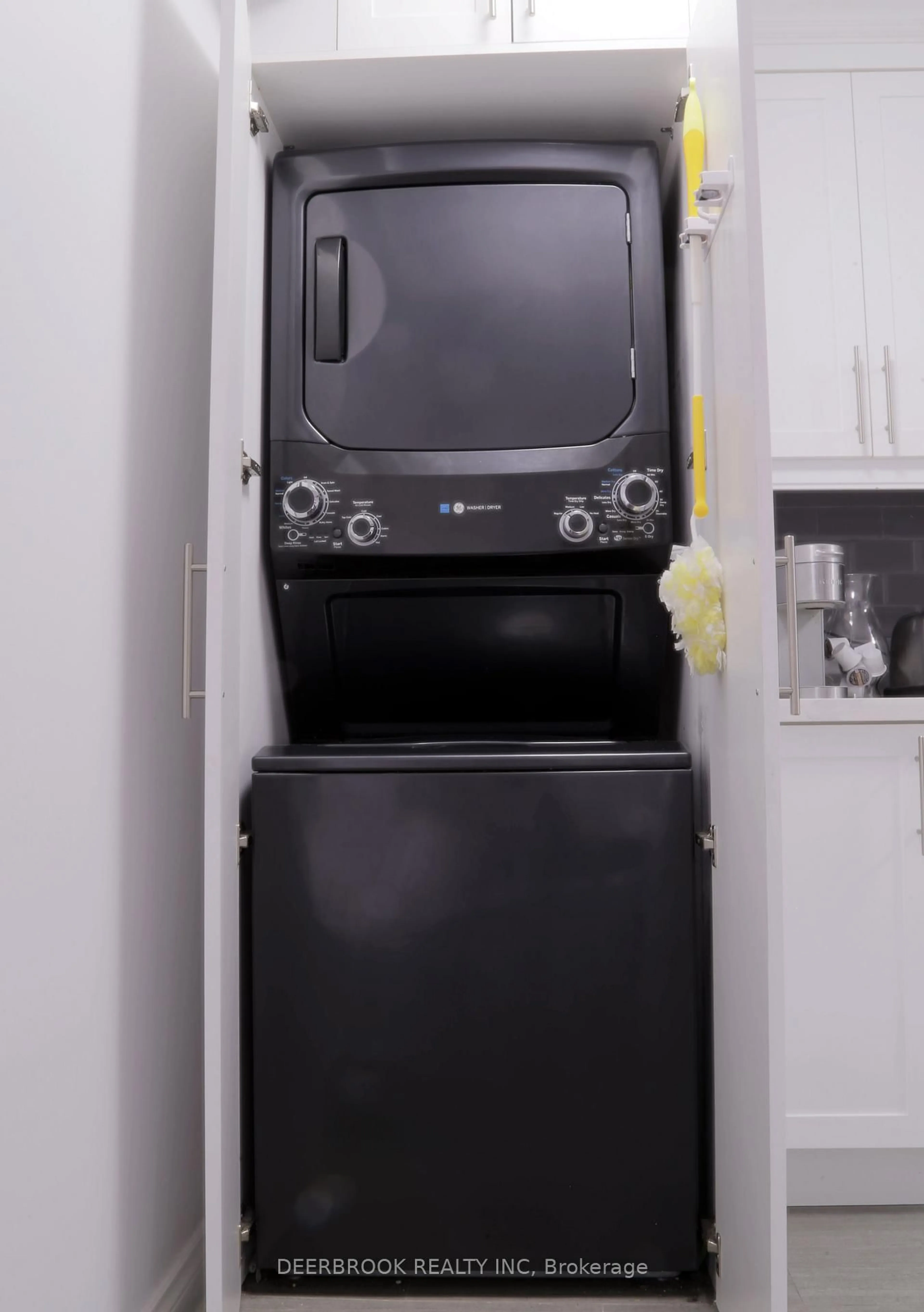 Laundry room for 1338 York Mills Rd #1602, Toronto Ontario M3A 3M3
