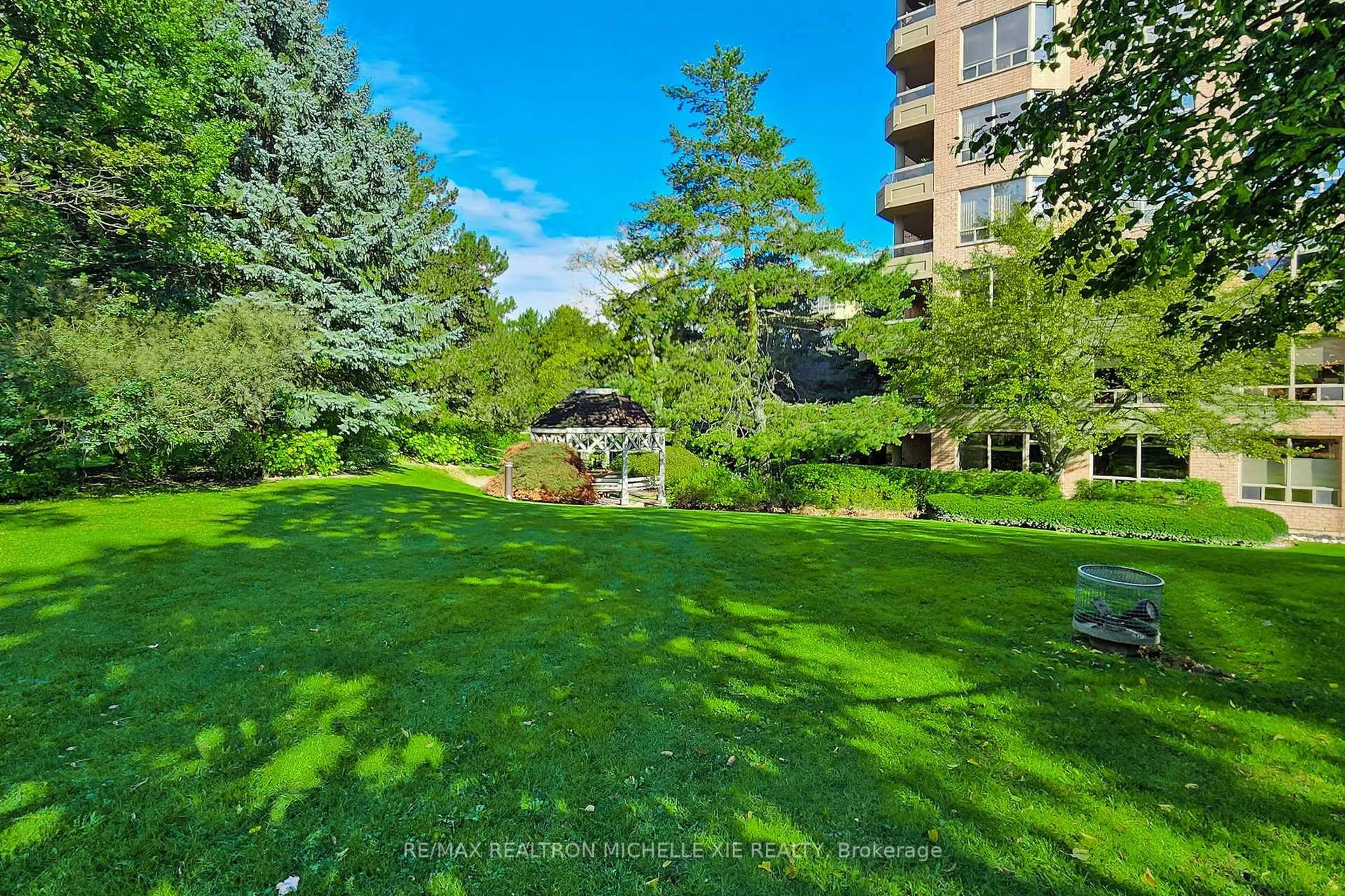 Patio, water/lake/river/ocean view for 1200 Don Mills Rd #101, Toronto Ontario M3B 3N8