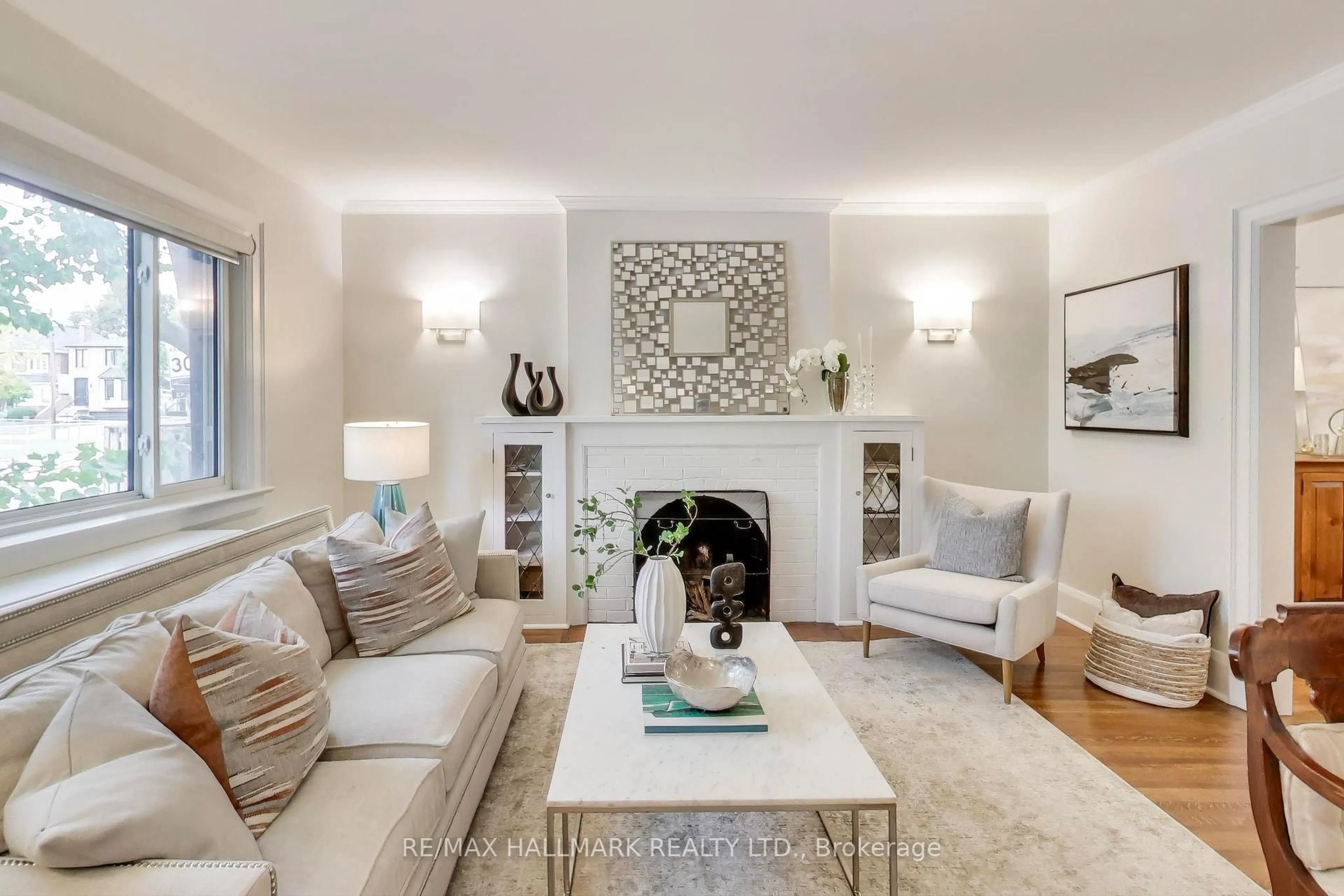 Living room with furniture, unknown for 197 Greer Rd, Toronto Ontario M5M 3N4