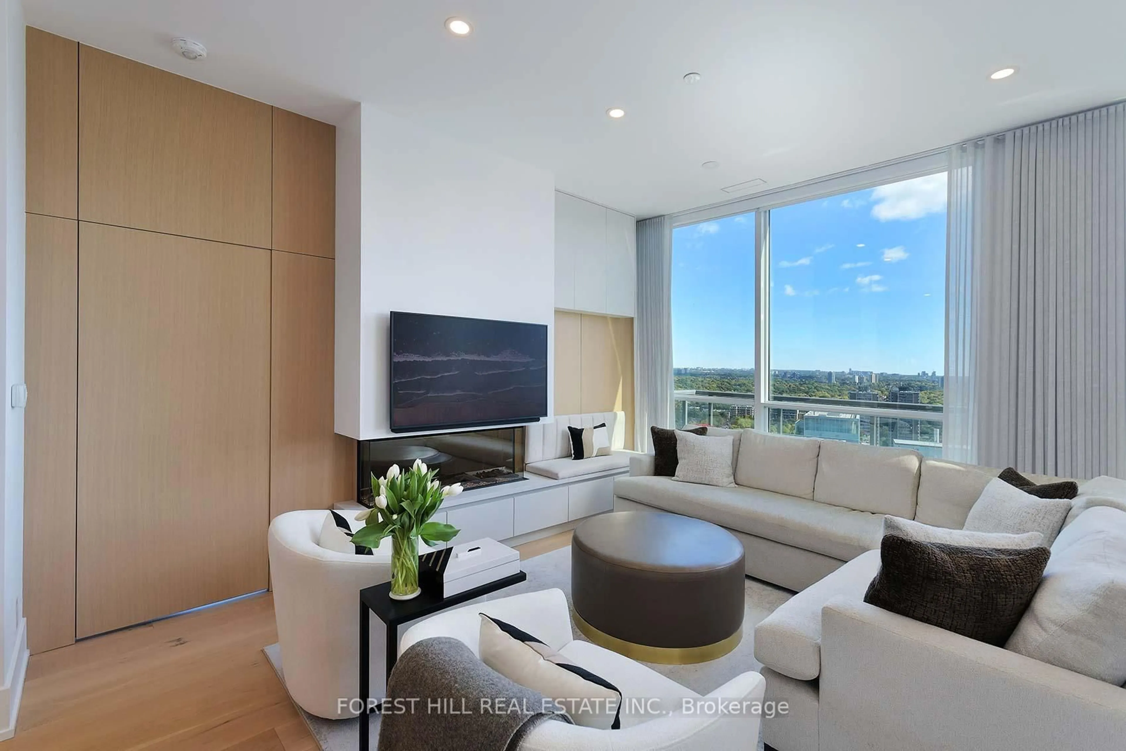 Living room with furniture, unknown for 181 Bedford Rd #PH01, Toronto Ontario M5R 0C2