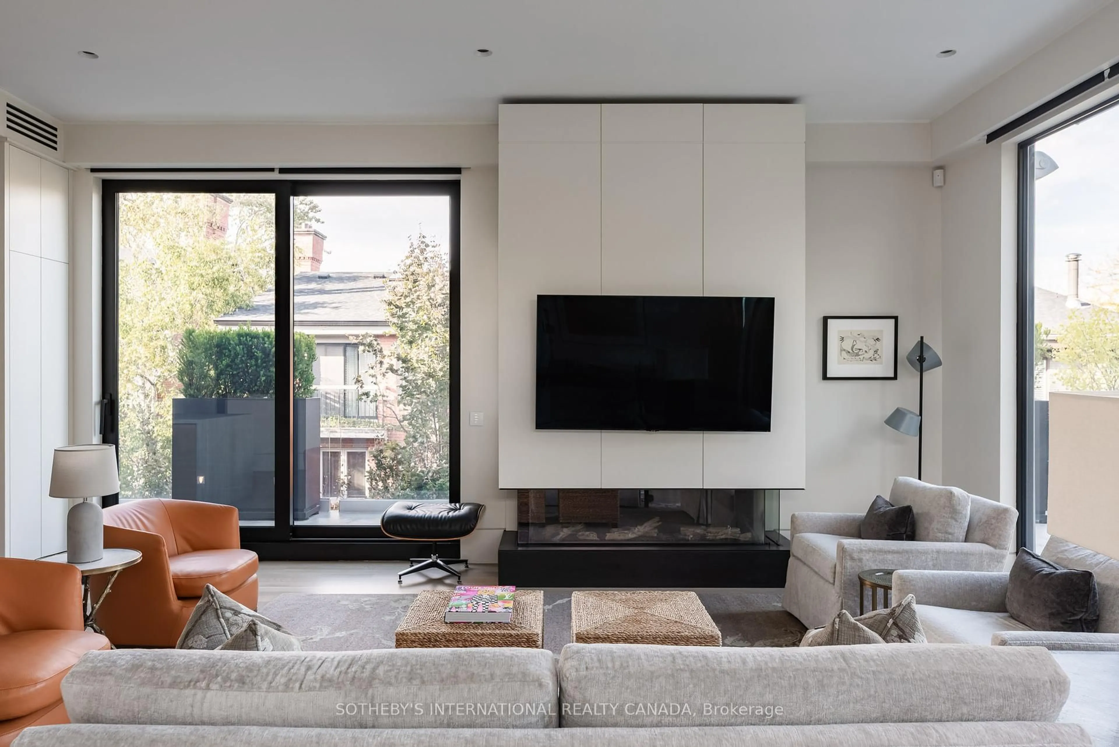 Living room with furniture, unknown for 85 Bedford Rd #3, Toronto Ontario M5R 2K3