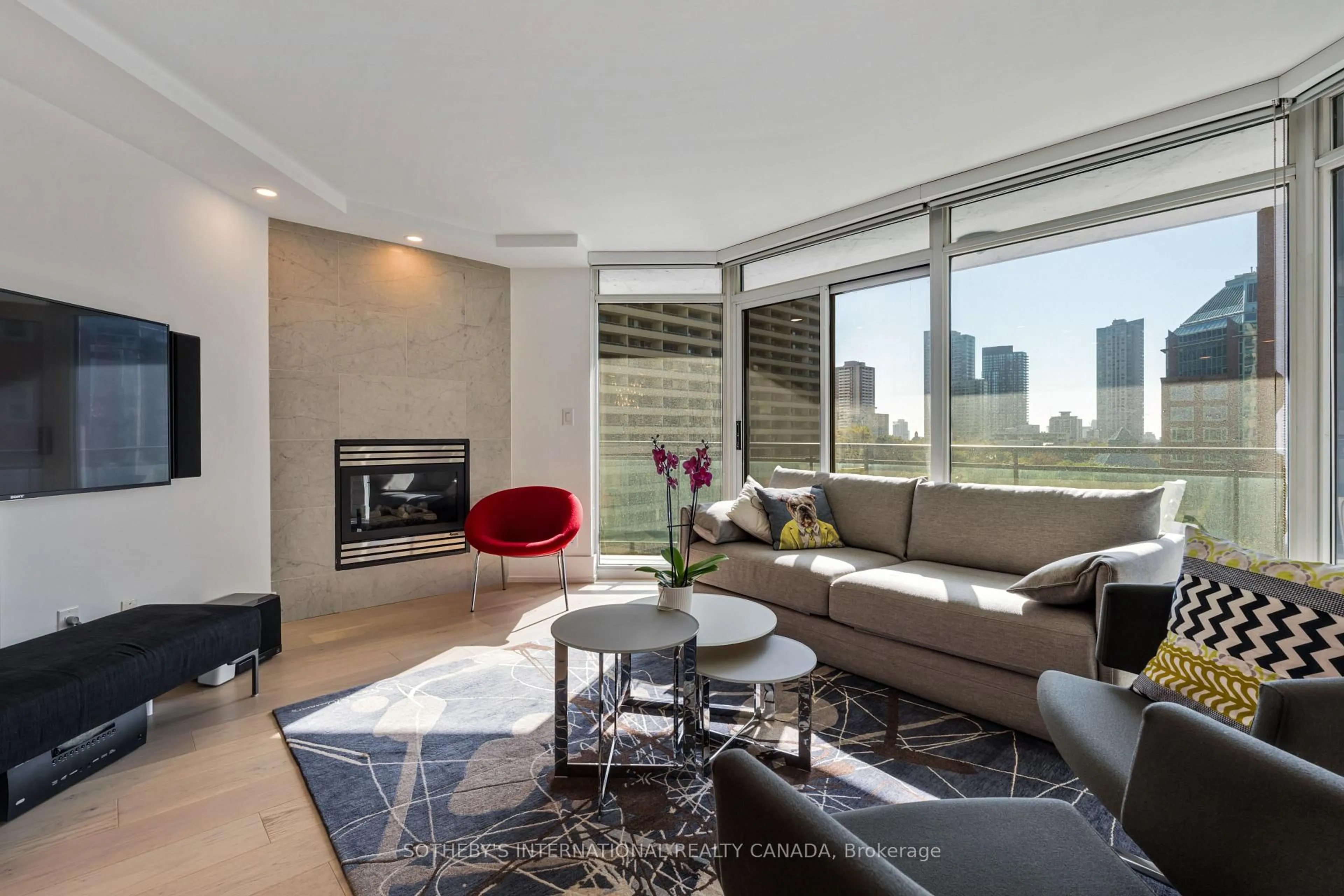 Living room with furniture, unknown for 300 Bloor St #1008, Toronto Ontario M4W 3Y2